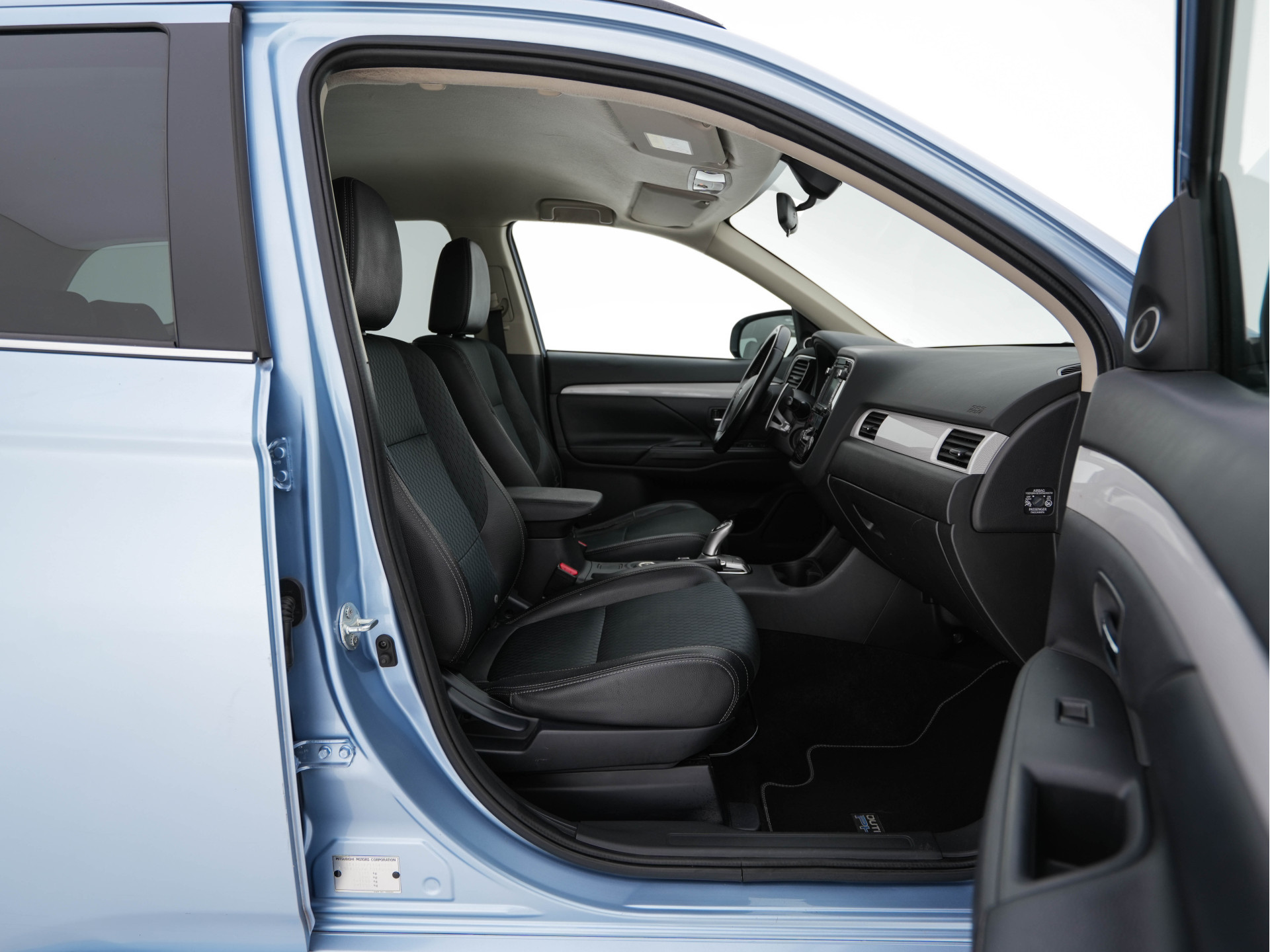 Mitsubishi Outlander 2.0 PHEV Executive Edition AWD Aut. *LEATHER-FABRIC | XENON | NAVI-FULLMAP | CAMERA | KEYLESS | DAB+ | ROCKFORD-AUDIO | COMFORT-SEATS | PRIVACY-GLASS | SHIFT-PADDLES |  18''ALU*