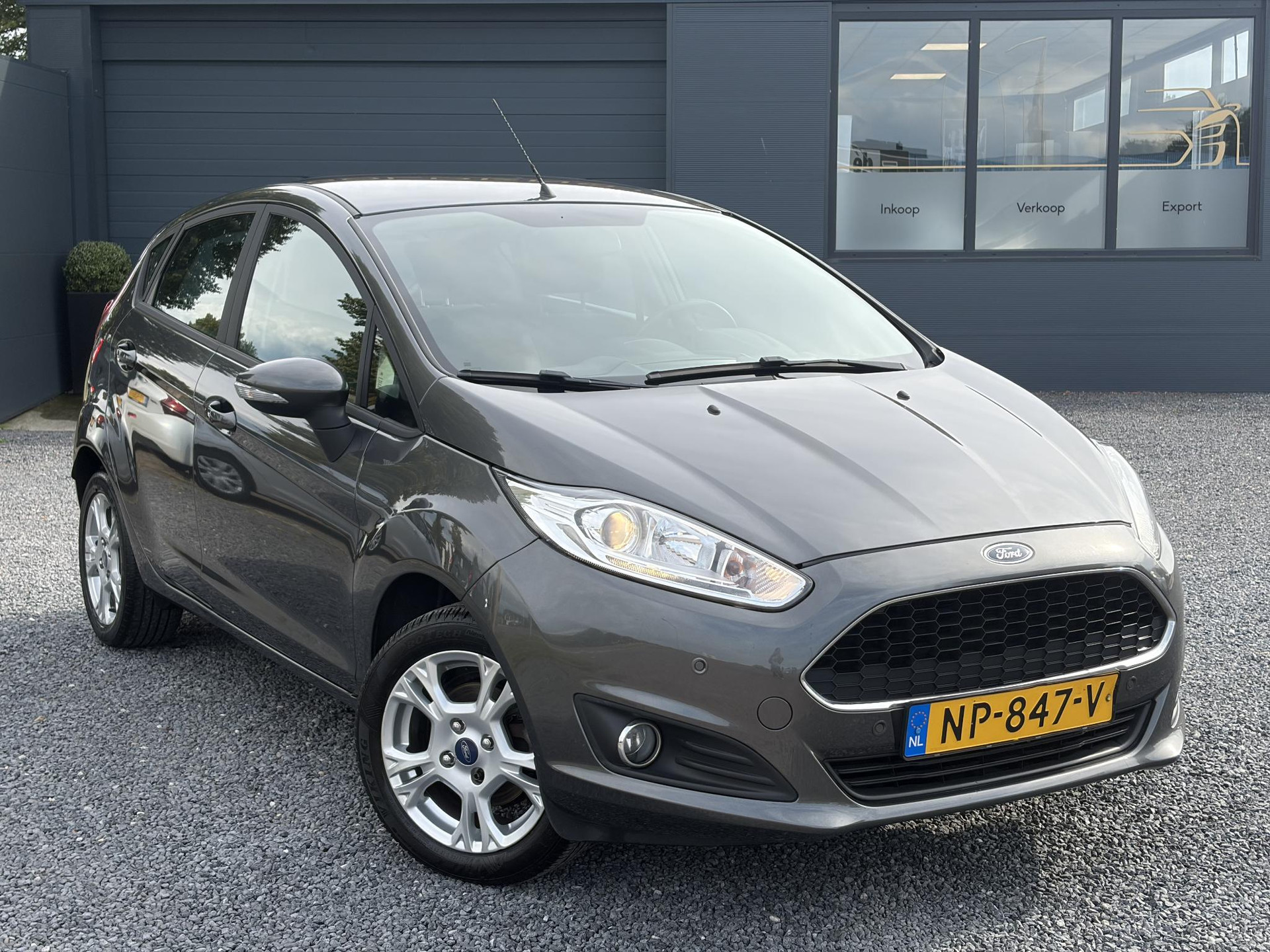 Ford Fiesta 1.0 Style Ultimate 2e Eigenaar l Navi l Airco l Cruise l Lm velgen l Pdc V+A l N.A.P l 5 Deurs l Weinig km l Zeer Zuinig l Apk tot 04-2027