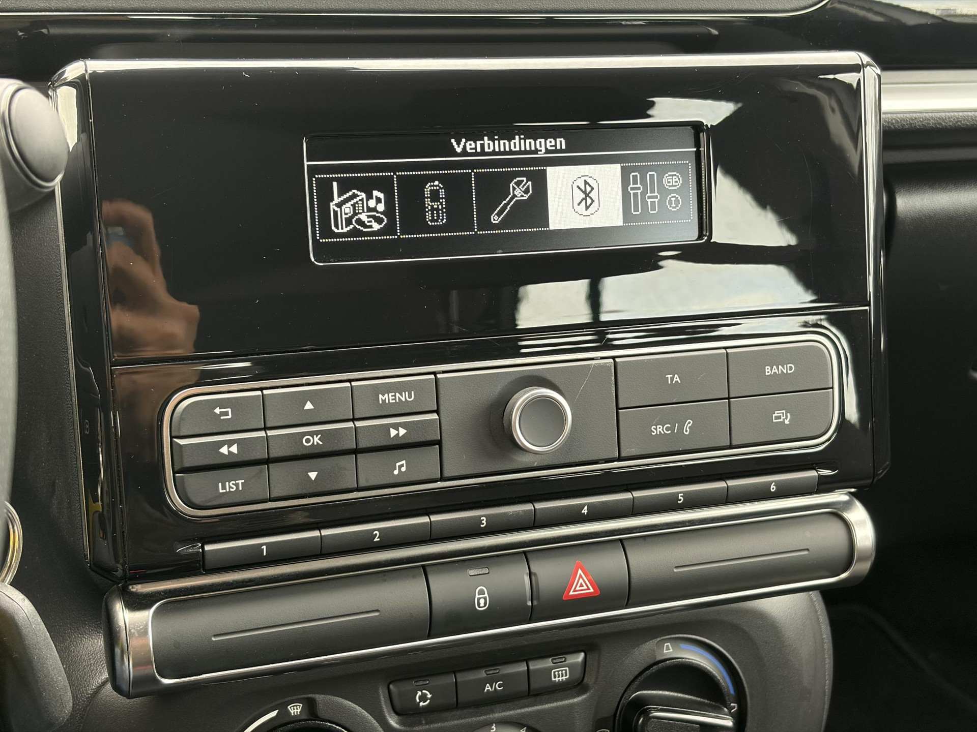 Citroen C3 1.2 PureTech Feel 105g ✓Nieuwe D-riem✓Airco✓Cruise✓Pdc✓Rijstrooksensor✓Pdc✓Net beurt gehad✓2e Eigenaar✓Bj 12-2017✓N.A.P✓Apk tot 06-2026