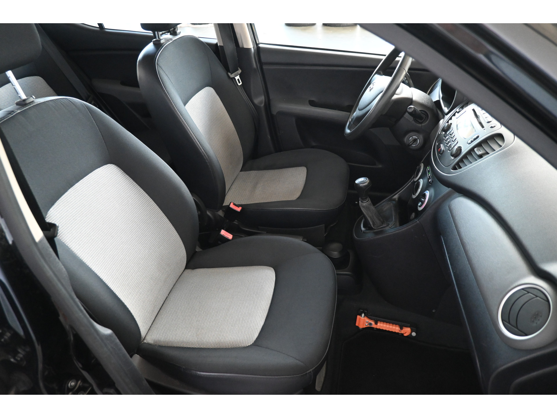Hyundai i10 1.1 Active Cool Airco Elektrisch Pakket! Trekhaak All in Prijs! Inruil Mogelijk!