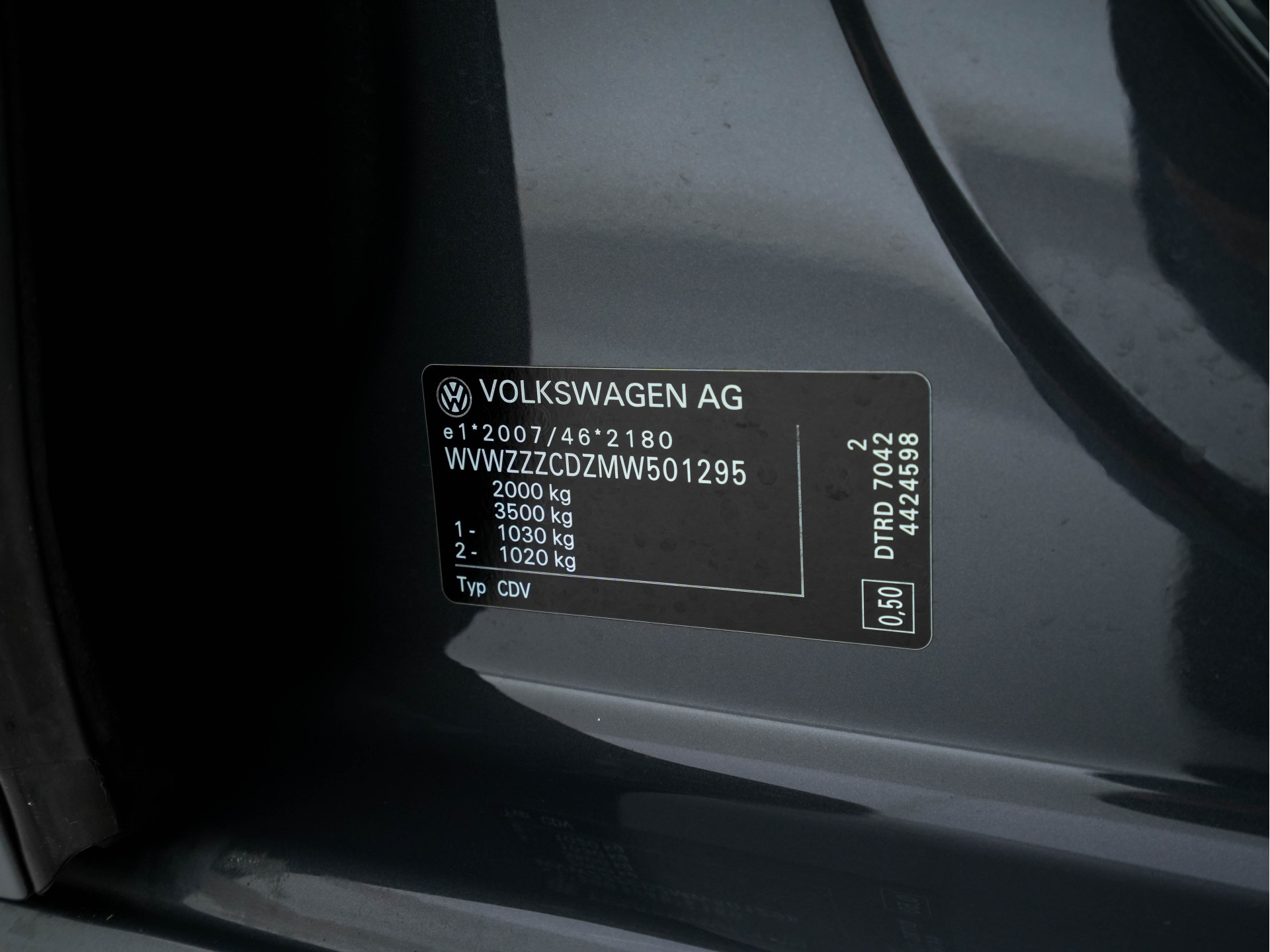 Volkswagen Golf Variant 2.0 TDI Life Business (INCL-BTW)  *FULL-LED | DIGI-COCKPIT | NAVI-FULLMAP | HEATED-COMFORTSEATS | KEYLESS | DAB+ | CARPLAY | ECC | AMBIENT-LIGHT | PDC | 16''ALU*