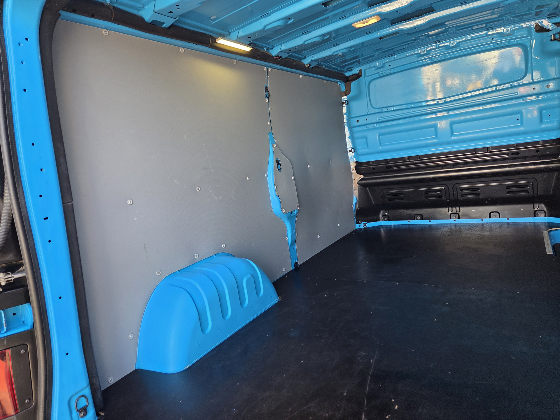 Renault Trafic 2.0 Blue dCi 150 Pk AUTOMAAT L2  Airco PDC Cruisecontrol Achteruitrijcamera Verwarmde stoel