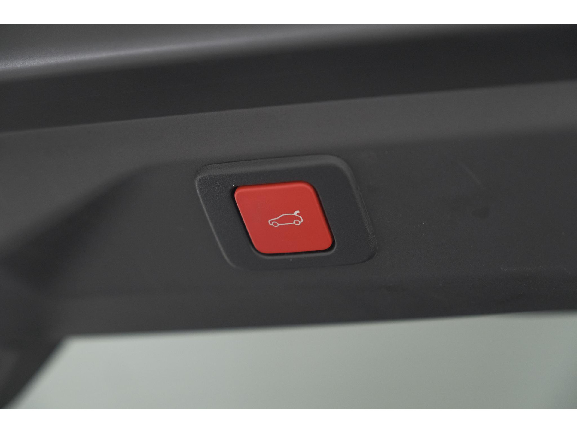 Peugeot 3008 1.2 Hybrid 145 GT | Elektrische Kofferklep | Camera | Adaptieve Cruise Control | Apple CarPlay