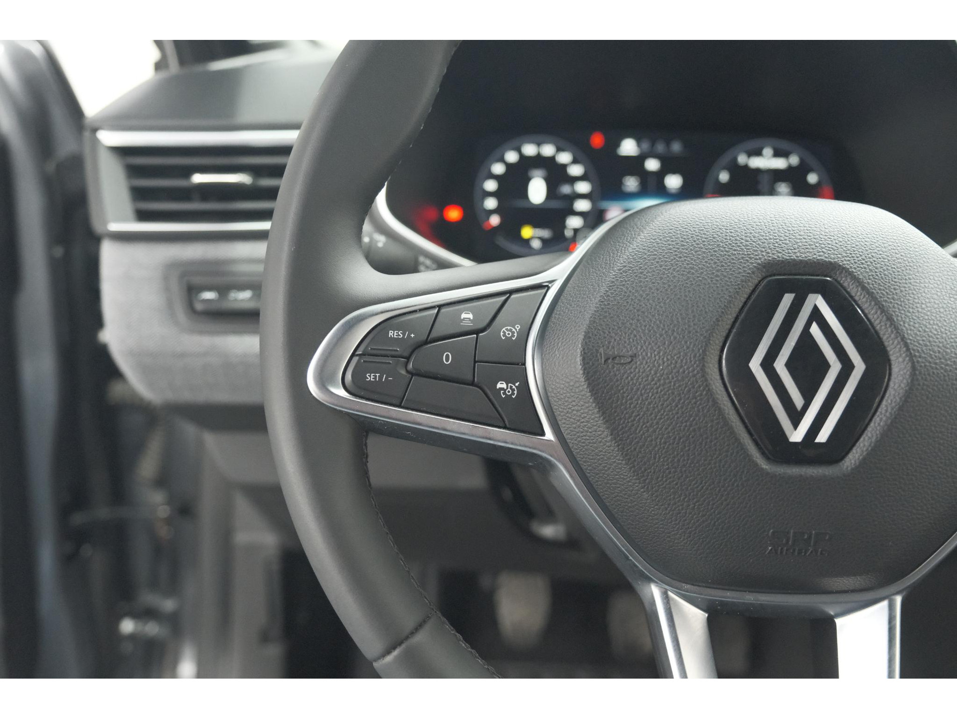 Renault Clio TCe 90 GPF techno | 360 Camera | Dodehoekdetectie | Adaptieve Cruise Control