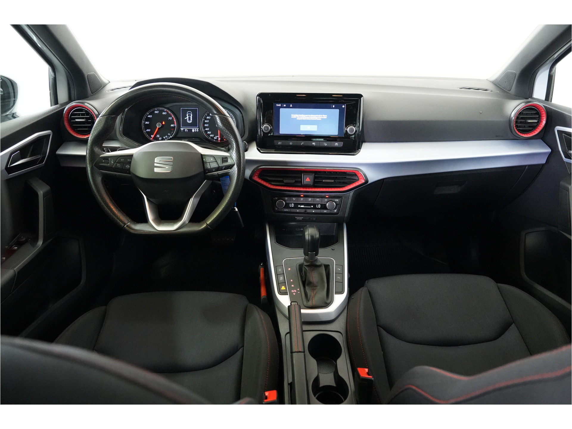 SEAT Arona 1.5 TSI EVO FR Business Intense | 150 pk | Camera | Stl. verw. | Adaptive Cruise |