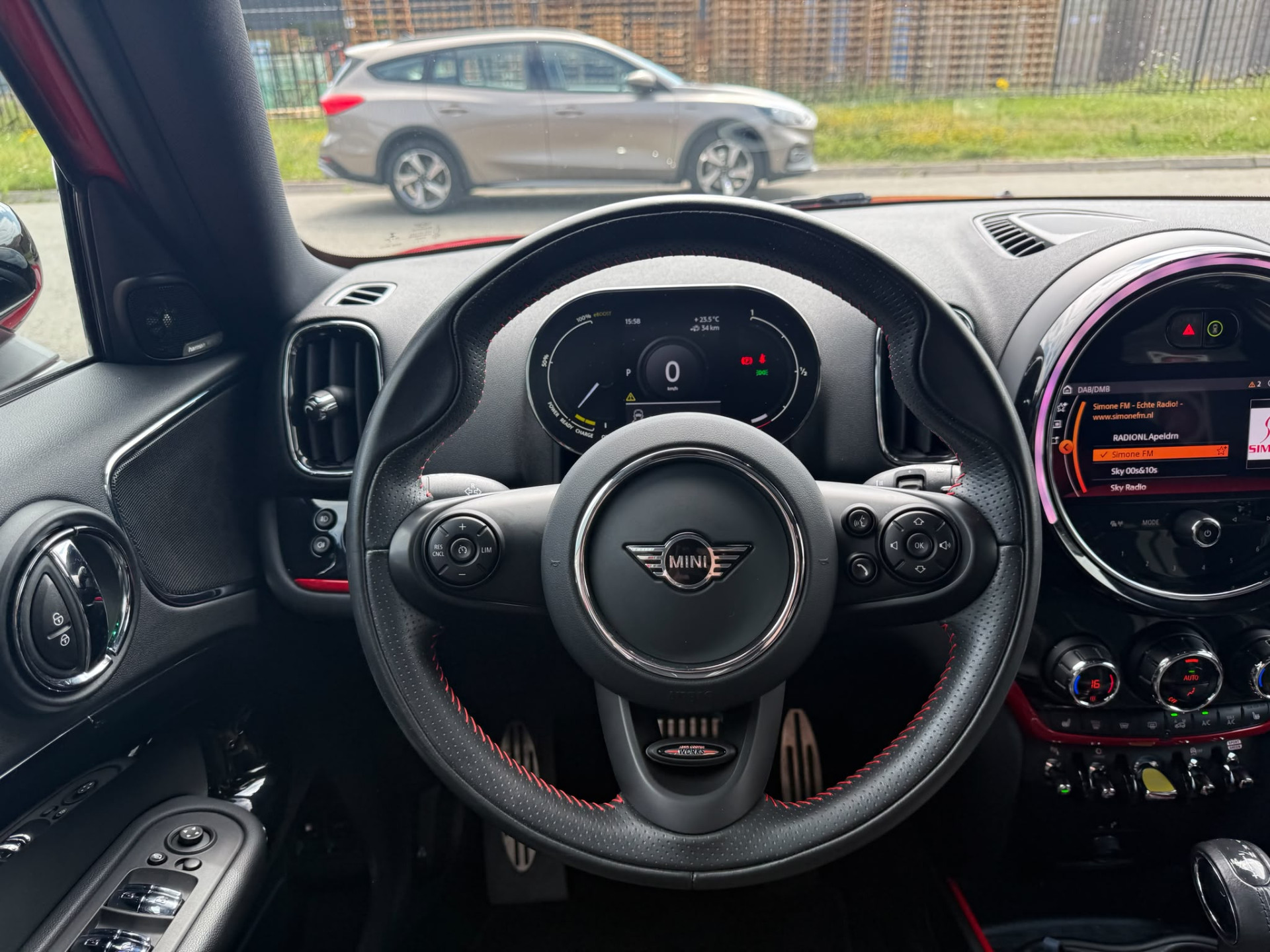 MINI Countryman 1.5 Cooper S E ALL4 | 2E EIGENAAR | 3/6/12MND GARANTIE | PANO | LED | AUTOMAAT | CARPLAY | DAB | NAVI | SFEER | CRUISE