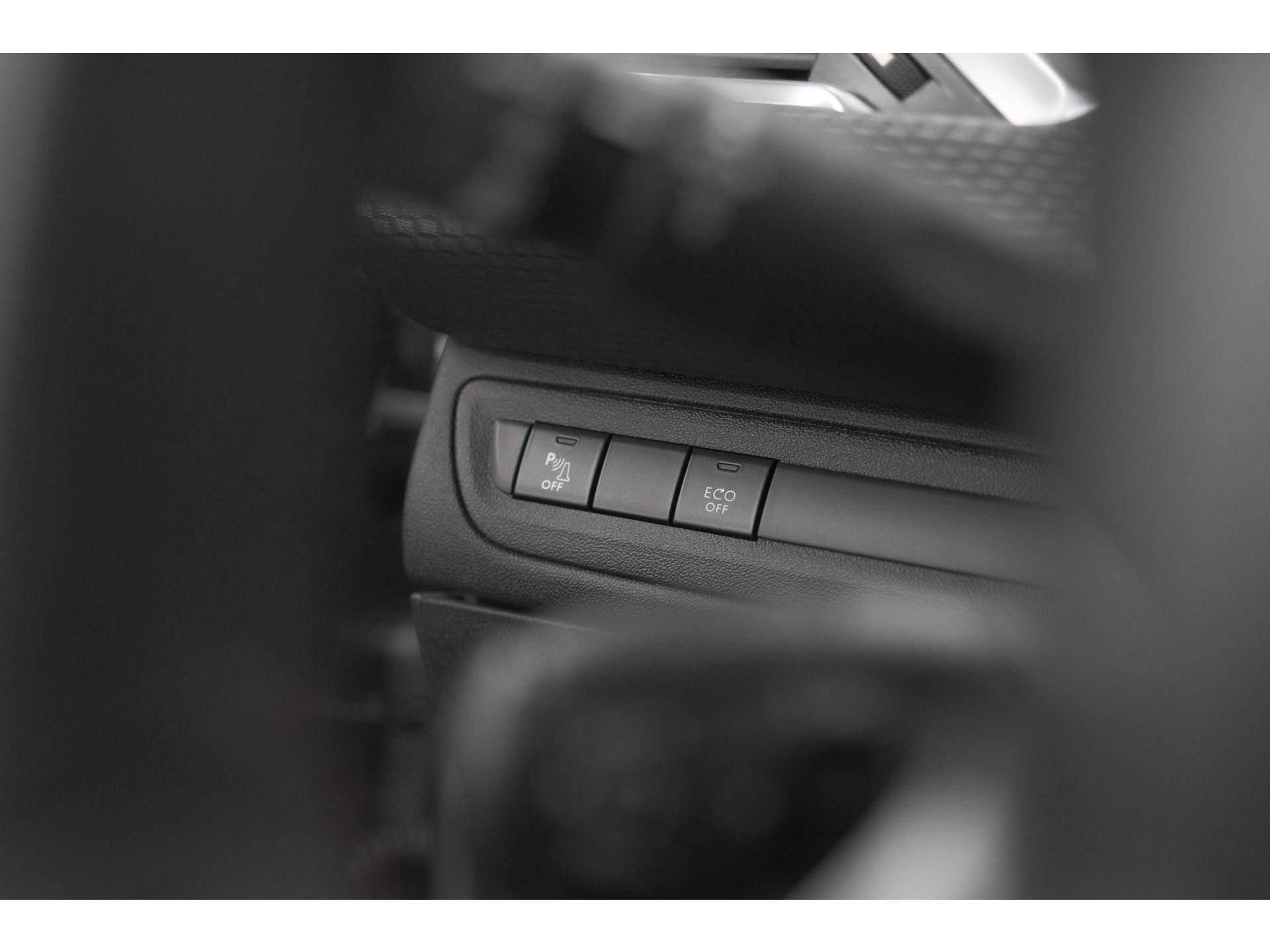 Peugeot 2008 PureTech 110 EAT6 GT-Line | Trekhaak | Panoramadak | Apple Carplay | Parkeersensoren