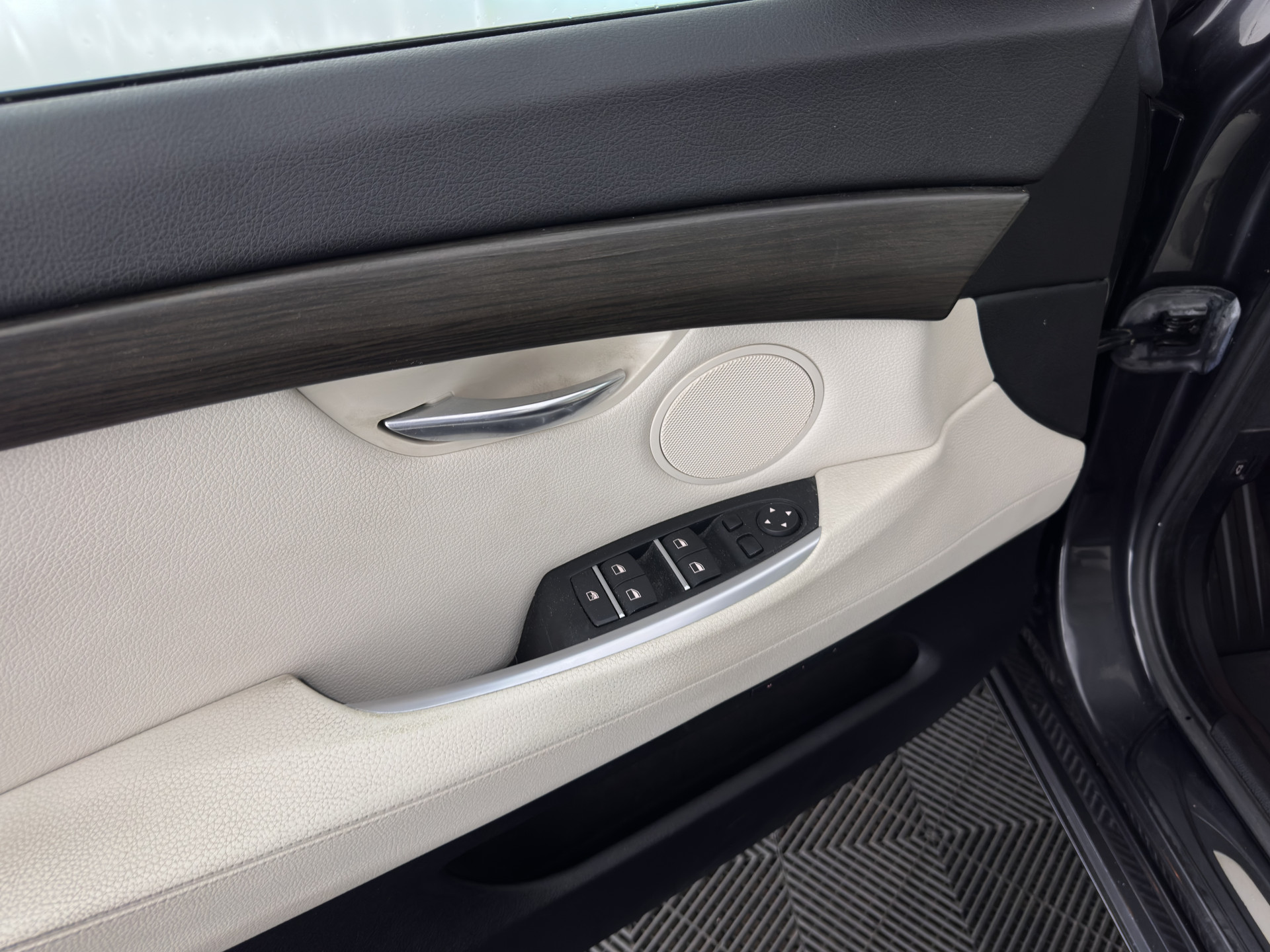 BMW 5-serie Gran Turismo 520d High Executive Aut. *HEAD-UP | ADAPTIVE-CRUISE | LUXURY-LEATHER | XENON | MEMORY-PACK | TOP-VIEW | HIFI-SOUND | NAVI-FULLMAP | ECC | PDC*