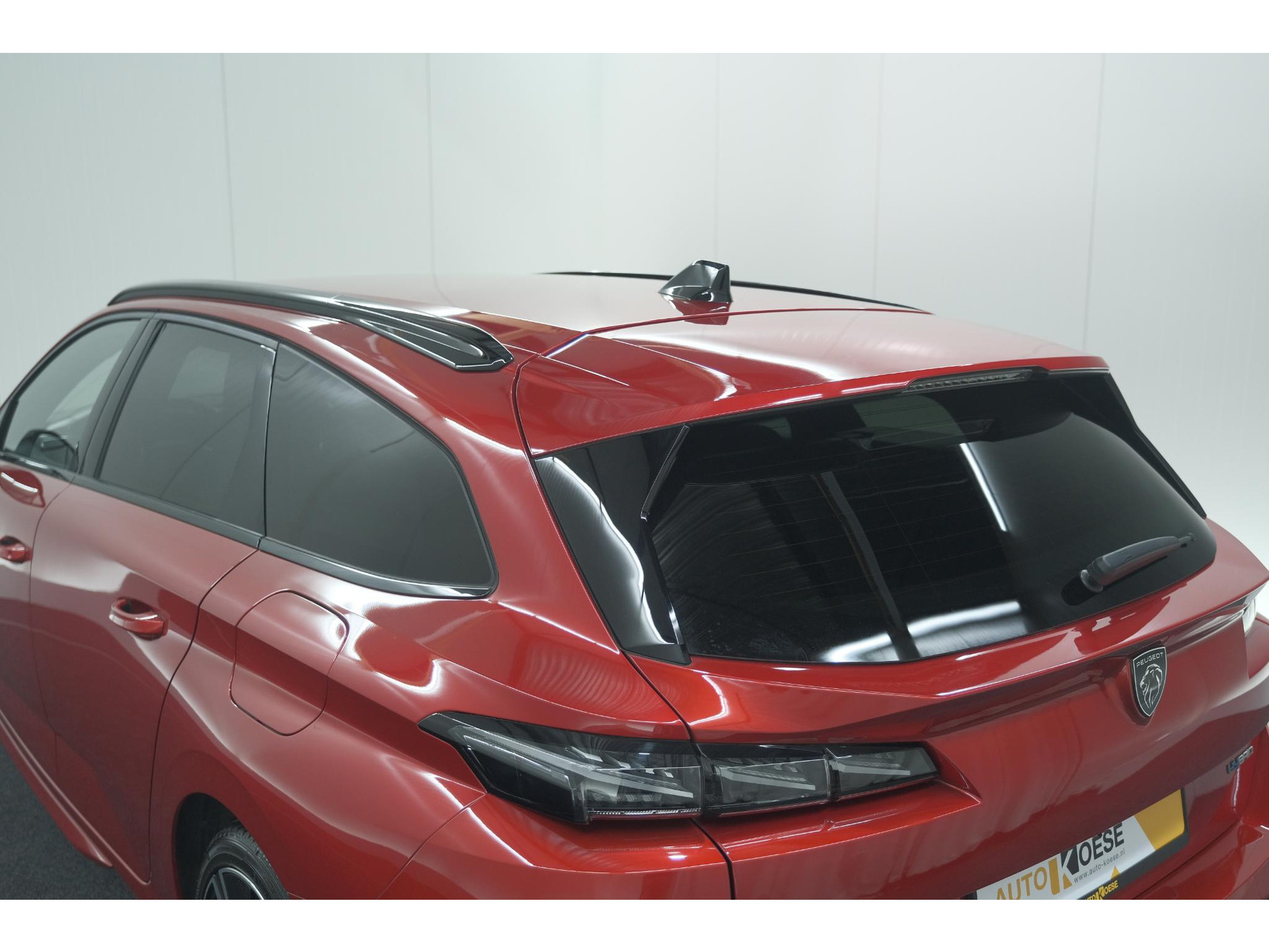 Peugeot 308 SW 1.6 Plug-in Hybrid 225 GT | FOCAL Audio | 360 Camera | Adaptieve Cruise Control | Apple Carplay | Voorruitverwarming