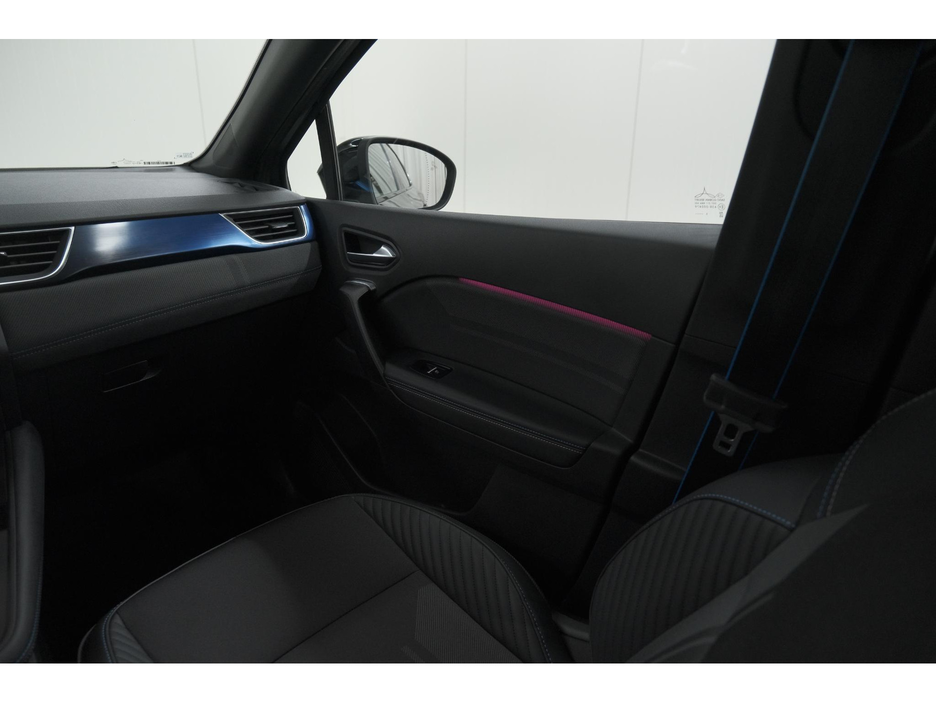 Renault Captur 1.8 E-Tech full hybrid 160 esprit Alpine | Rondom Camerazicht | Adaptieve Cruise Control | Navigatie