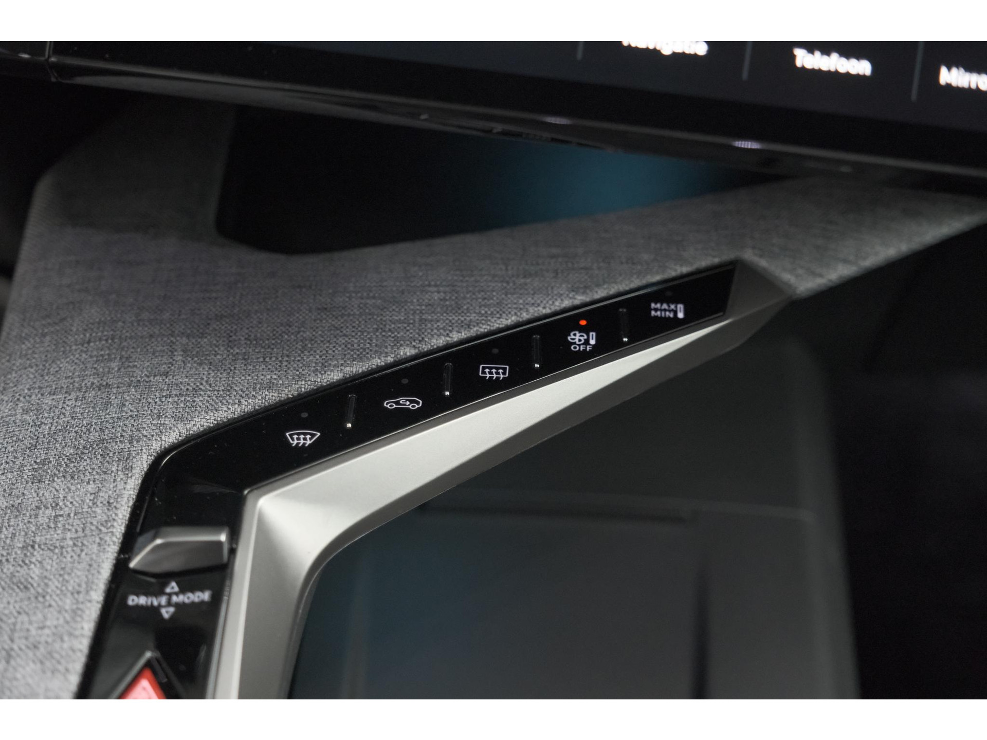 Peugeot 3008 1.2 Hybrid 145 GT | Elektrische Kofferklep | Camera | Adaptieve Cruise Control | Apple CarPlay