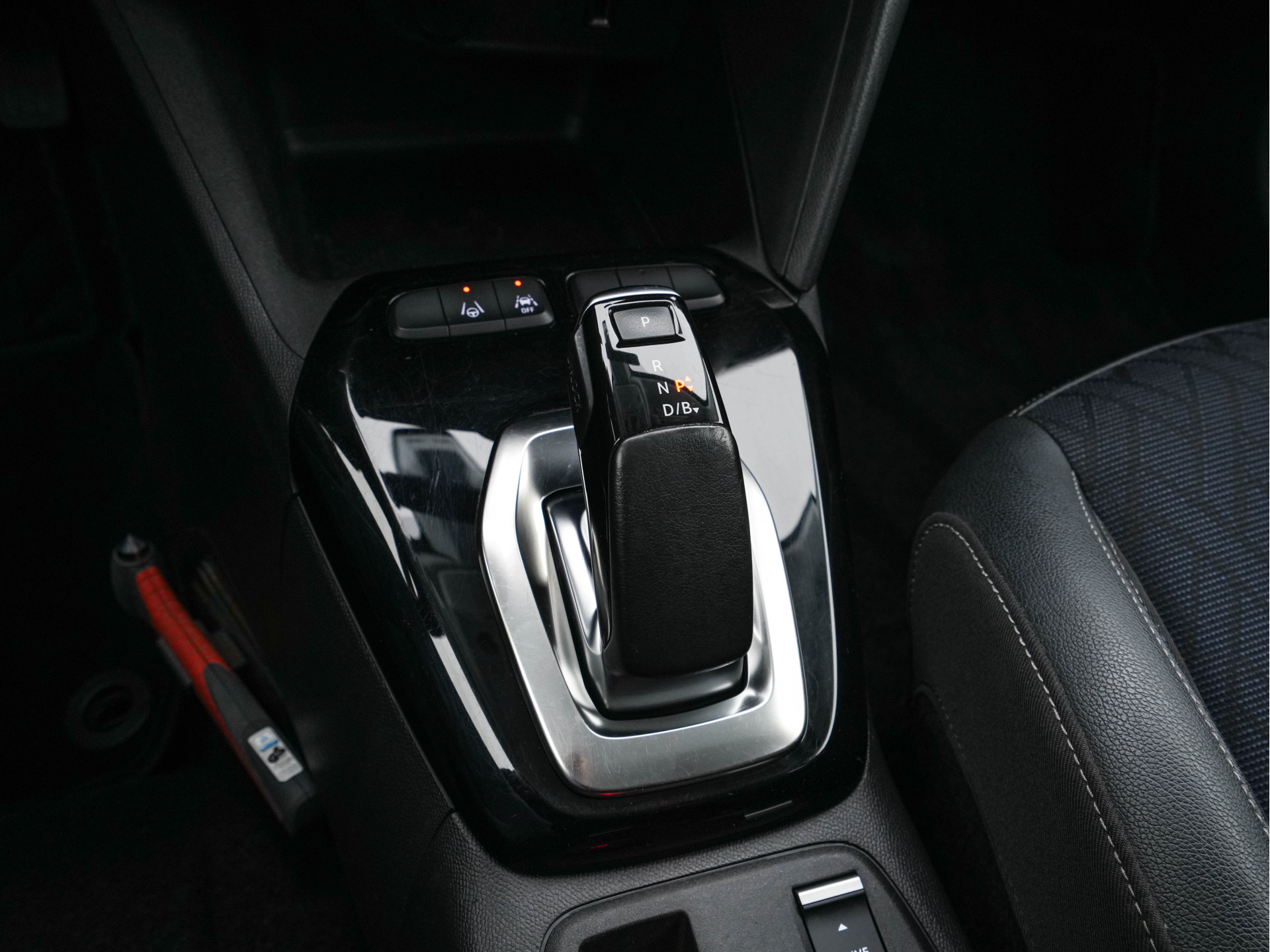 Opel Corsa-e Elegance 50 kWh [ 3-Fase ] {SOH-94%} (INCL-BTW) Aut. *FULL-LED | DIGI-COCKPIT | LEATHER-MICROFIBRE | NAVI-FULLMAP |  CAMERA | CARPLAY | ECC | KEYLESS | CRUISE | DAB | LANE-ASSIST | PDC | SPORT-SEATS | PRIVACY-GLASS | 16"ALU*