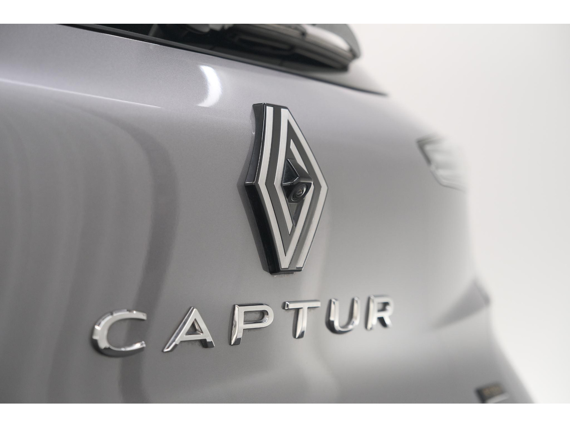 Renault Captur 1.6 E-Tech full hybrid 145 Techno | Camera | Navigatie | Apple Carplay | Parkeersensoren