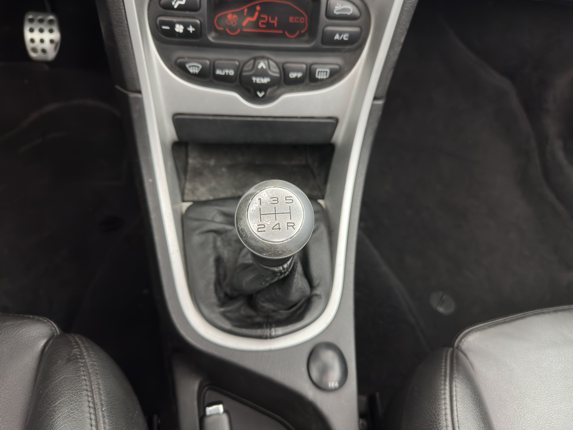 Peugeot 307 CC 1.6-16V *LEATHER | NAVI-FULLMAP | HEATED-SPORTSEATS | ECC | PDC | CRUISE | 16''ALU*