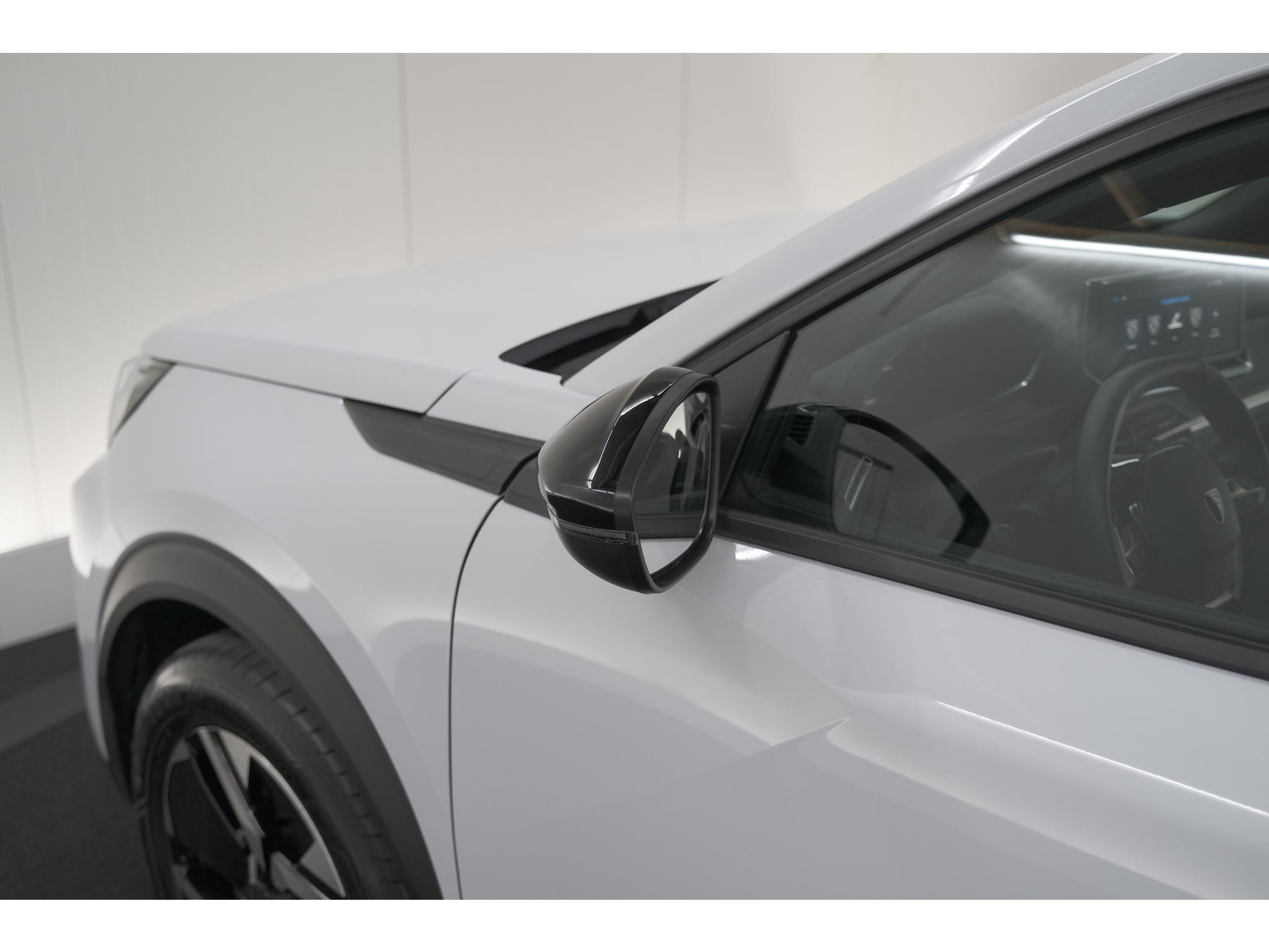 Peugeot 2008 PureTech 100 Allure | Apple Carplay | Parkeersensoren | Climate Control | Cruise Control