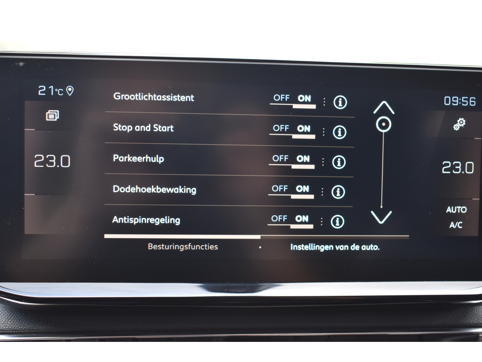 Peugeot 5008 1.2 GT 7-persoons Pano Automaat Navi