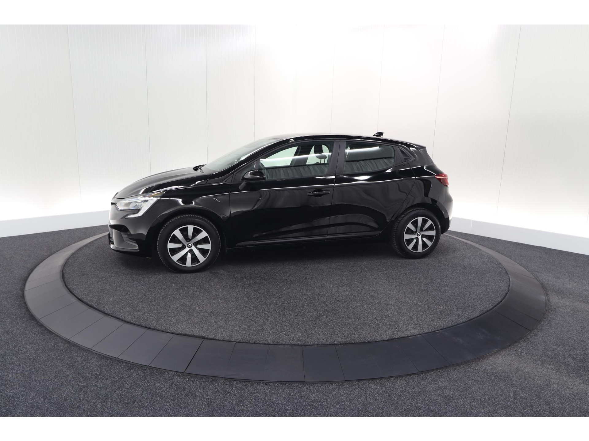 Renault Clio TCe 90 Evolution | Apple Carplay | Cruise Control | Navigatie