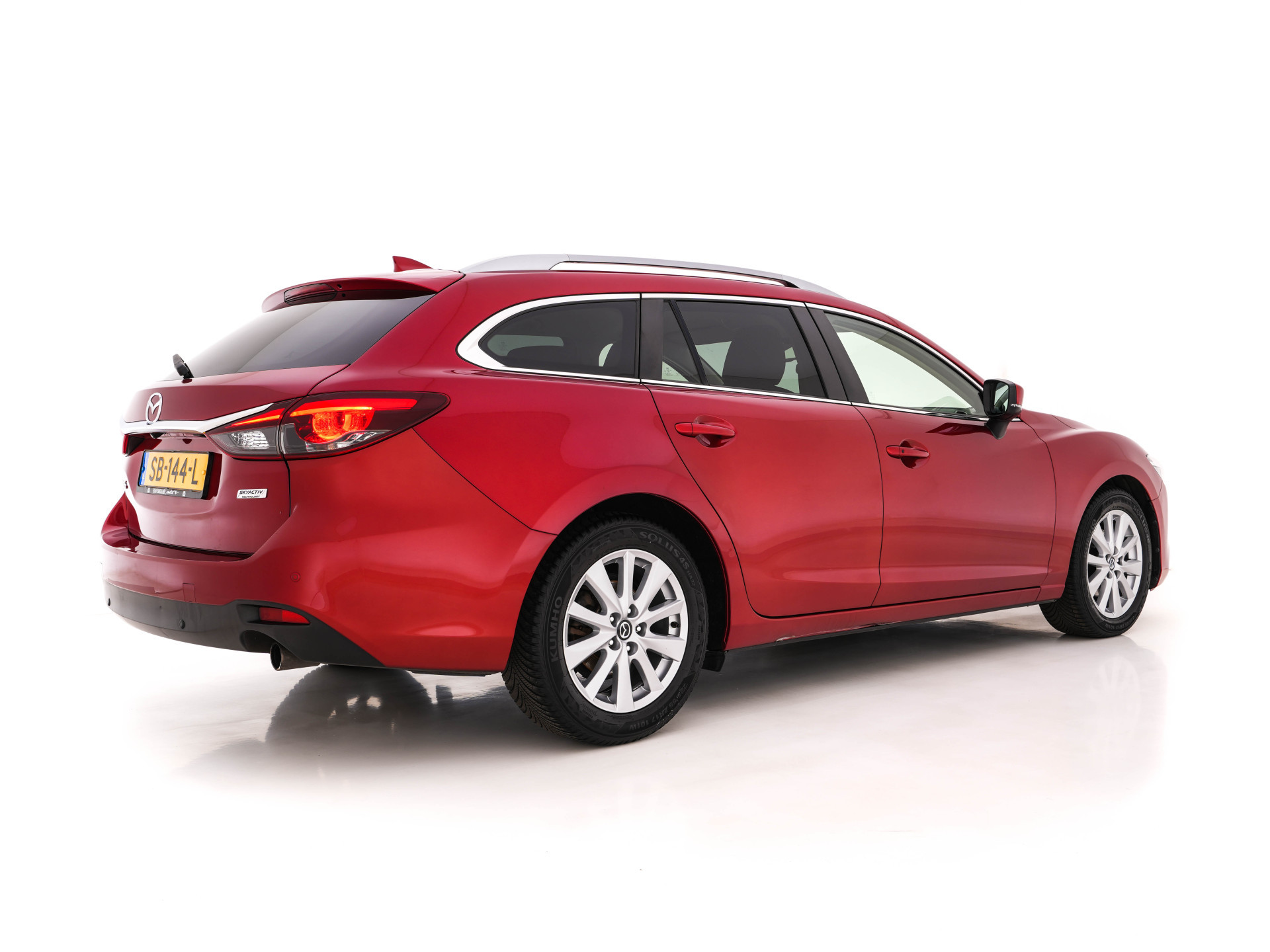 Mazda 6 Sportbreak 2.2D SkyActiv-D 150 Skylease GT (INCL-BTW) *LEATHER | FULL-LED | NAVI-FULLMAP | MEMORY-PACK | BOSE-AUDIO | BLIND-SPOT | CAMERA | KEYLESS | ECC | HEATED-SPORTSEATS | PDC | CRUISE | 17"ALU*