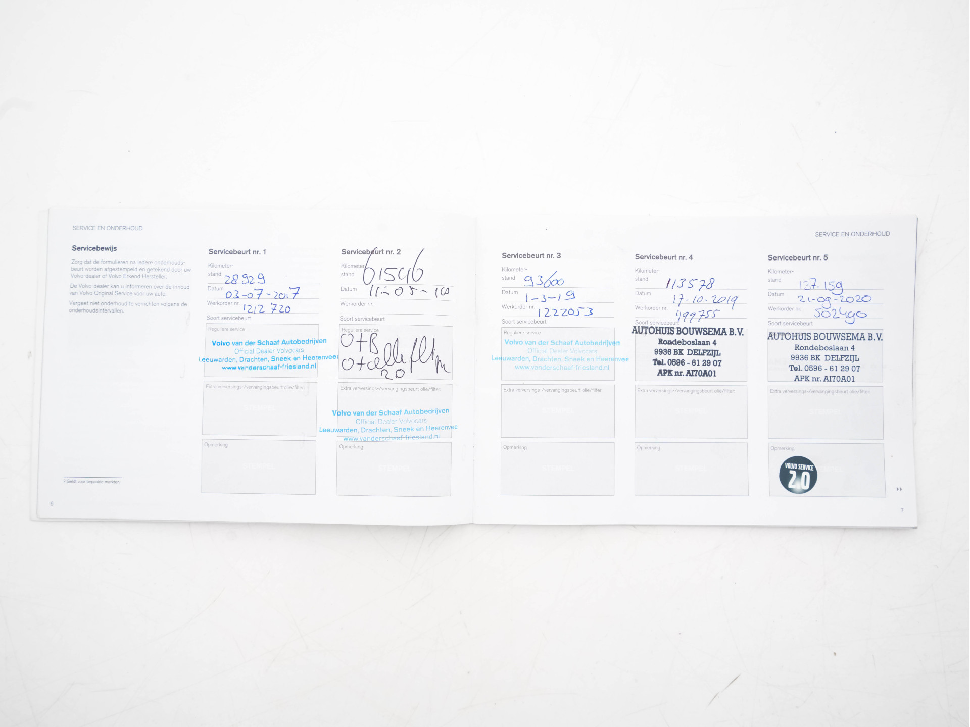 Volvo V60 2.4 D6 AWD Twin Engine Summum Aut. *PANO | NAVI-FULLMAP | LEATHER | BI-XENON | CAMERA |  ECC | PDC | CRUISE | SPORT-SEATS | PRIVACY-GLASS | TOWBAR | MEMORY-PACK | HEATED-COMFORTSEATS | 18"ALU*