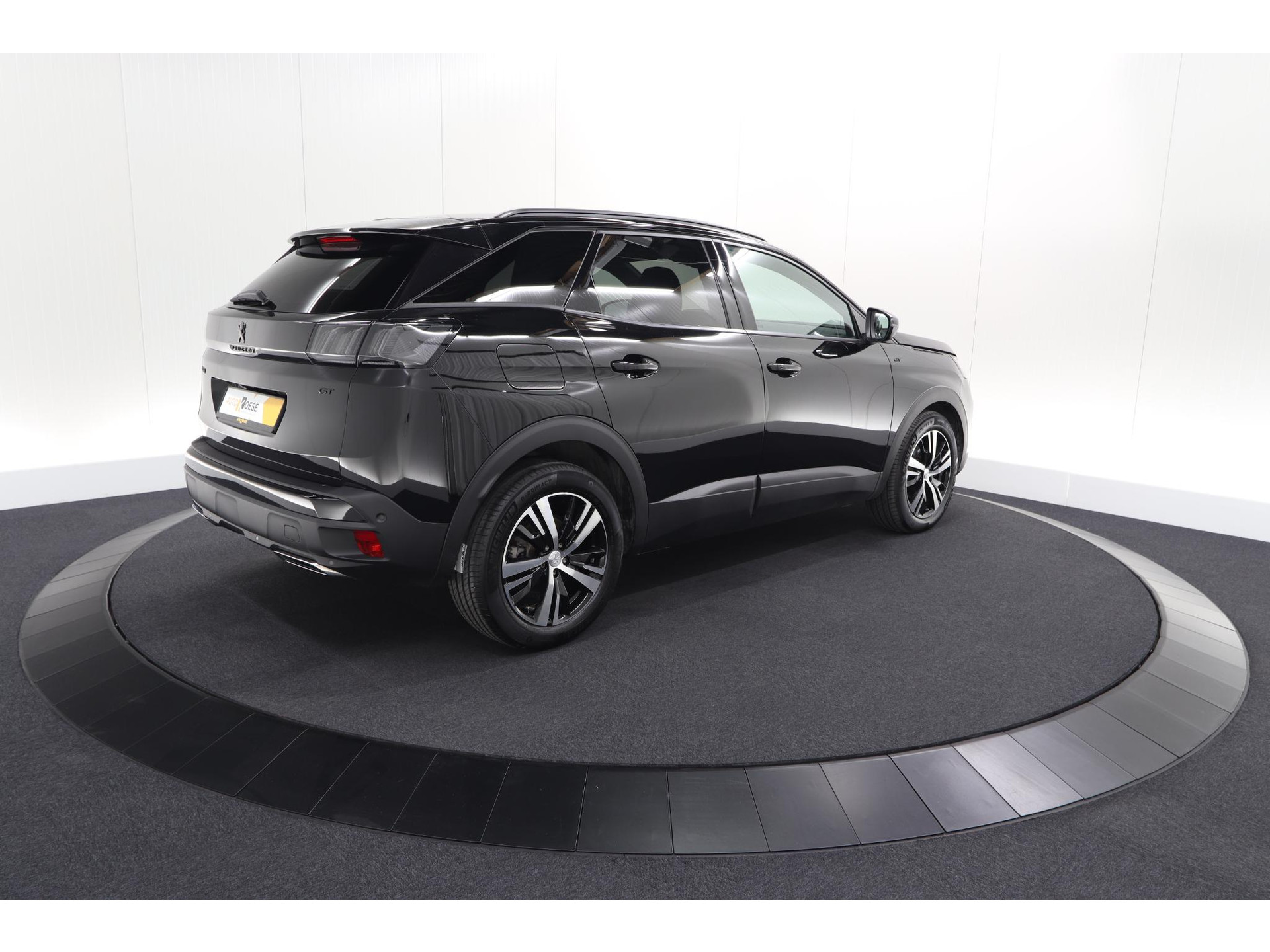Peugeot 3008 PureTech 130 EAT8 GT Black Pack | Camera | Adaptieve Cruise Control | Elektronische Kofferklep | Apple Carplay