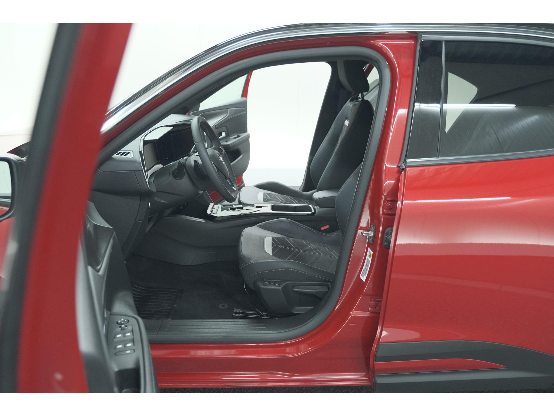 Opel Mokka 130 Turbo EAT8 Ultimate | Camera | Dodehoekdetectie | Massage | Adaptieve Cruise Control