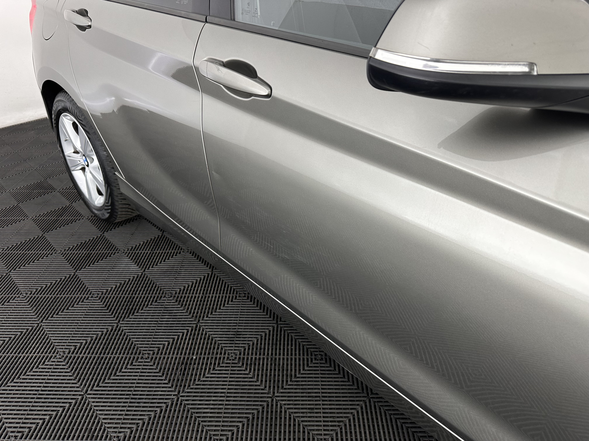 BMW 1-serie 116d EDE Corporate Lease Sport ⚠️GEARBOX AUDIBLE⚠️*PANO | FULL-LED | HEATED-SPORTSEATS | KEYLESS | NAVI-FULLMAP | PRIVACY-GLASS | ECC | PDC | CRUISE | 16''ALU*