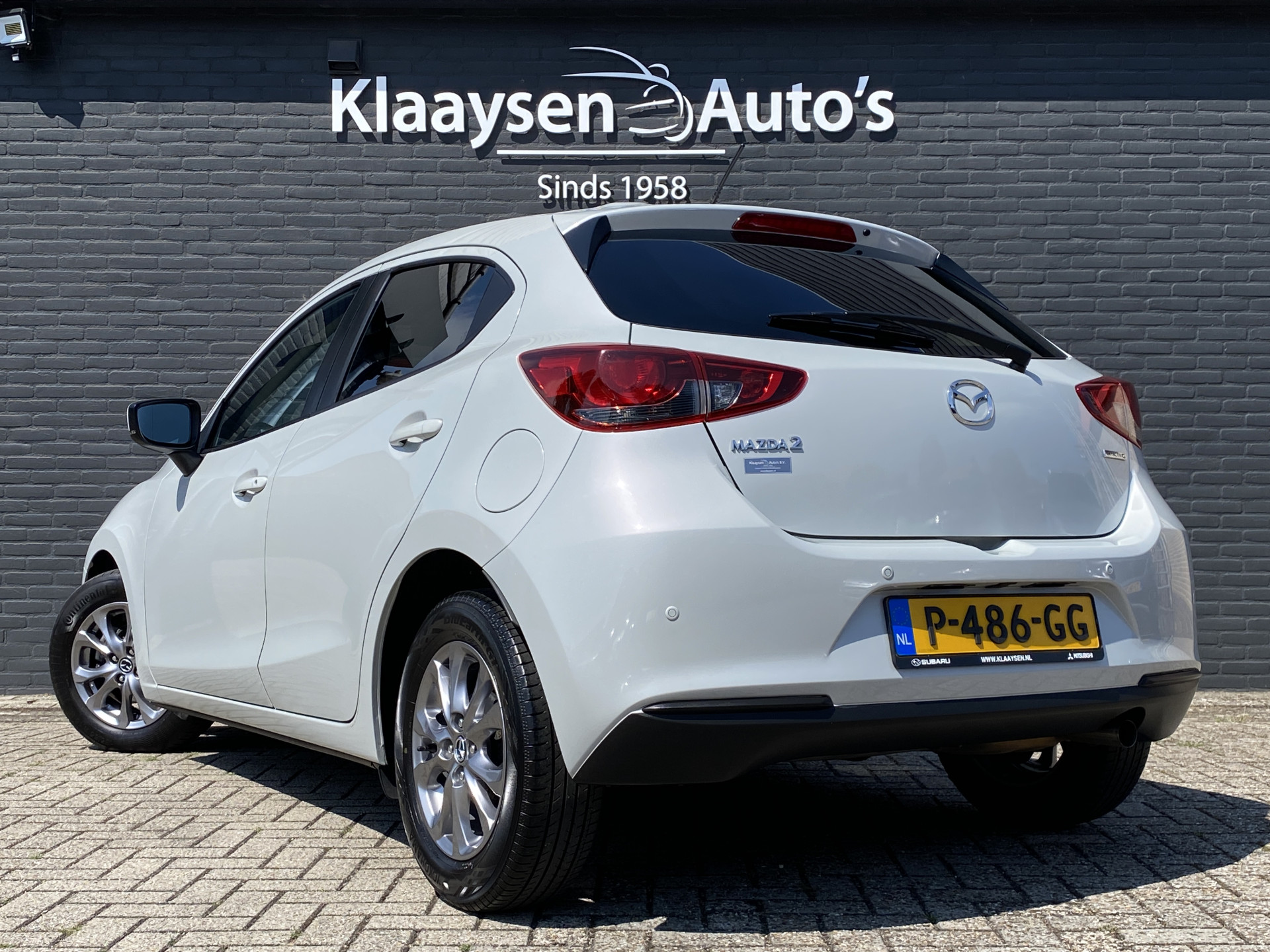 Mazda 2 1.5 Skyactiv-G Comfort | 1e eigenaar | dealer onderh. | navigatie | stoelverw. | cruise control | apple carplay