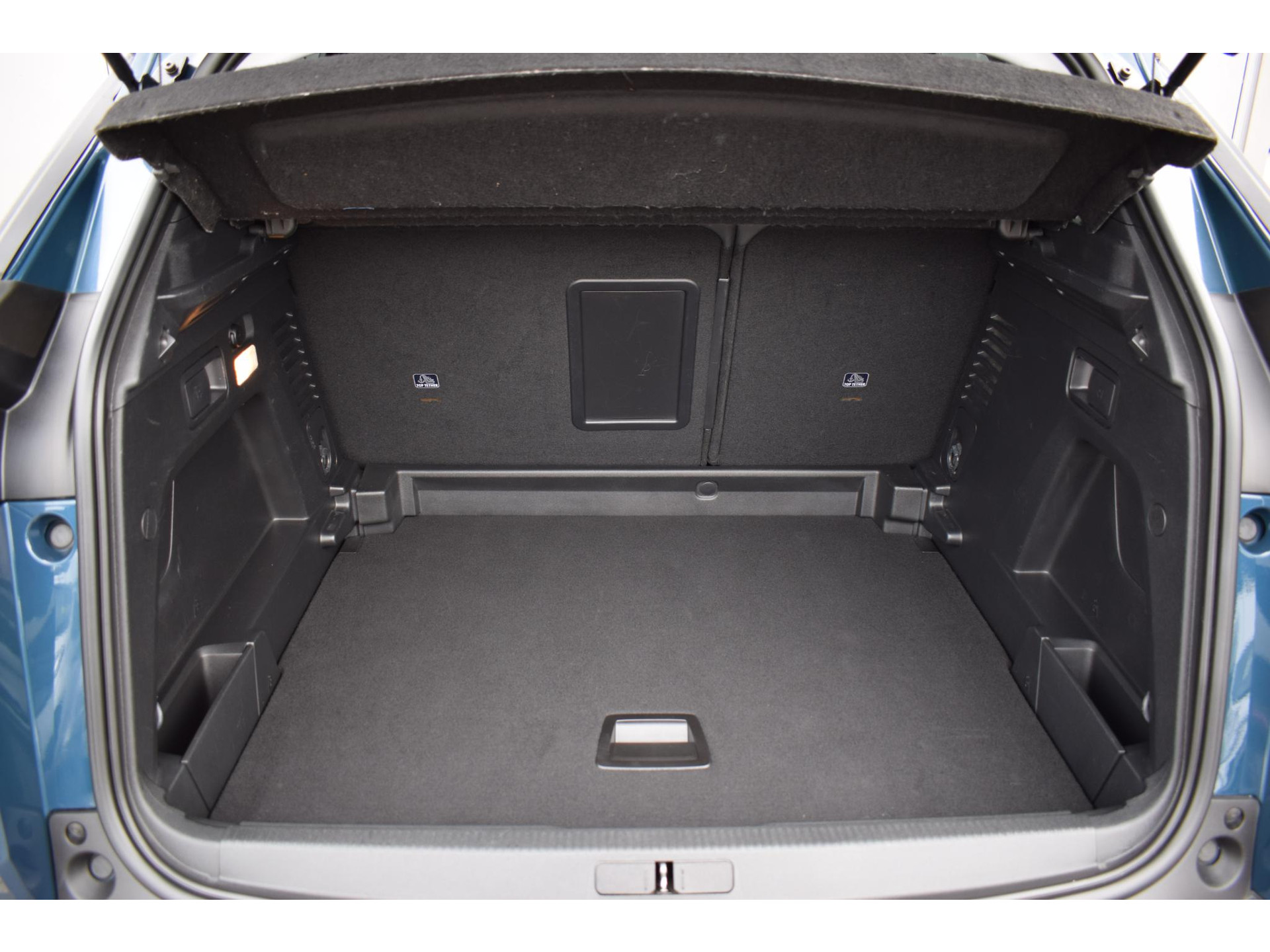 Peugeot 3008 1.2 PureTech Allure | Half Leer | Camera | HUD | Apple CarPlay