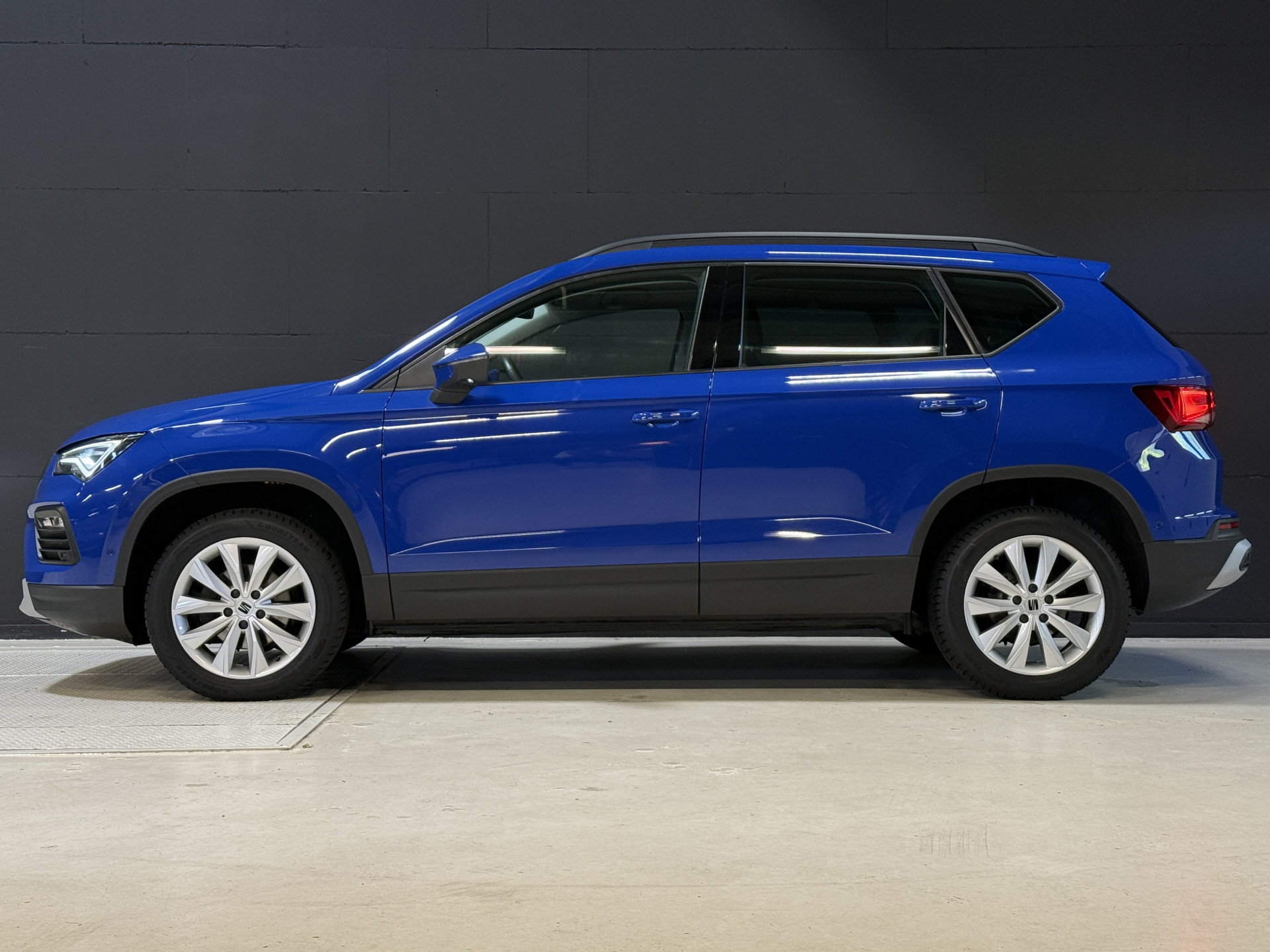 SEAT Ateca 1.5 TSI Style Business Intense | Park Assist | Camera | Apple/Android Auto