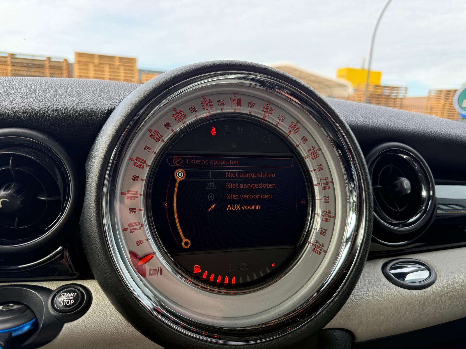 MINI 3-Deurs 2.0 Cooper SD Monte Carlo | 3/6/12 MND GARANTIE | AUTOMAAT | CRUISE | XENON | GOED ONDERHOUDEN | BLUETOOTH | CLIMA |