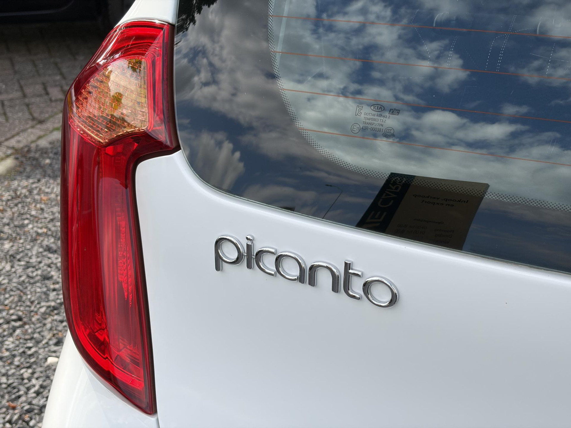 Kia Picanto 1.0 CVVT ComfortLine ✓Carplay✓Airco✓Navi✓5 Deurs✓4 Elekt Ramen✓Bj 10-2015✓Zeer Zuinig✓N.A.P✓Nieuwe Apk bij Aflevering