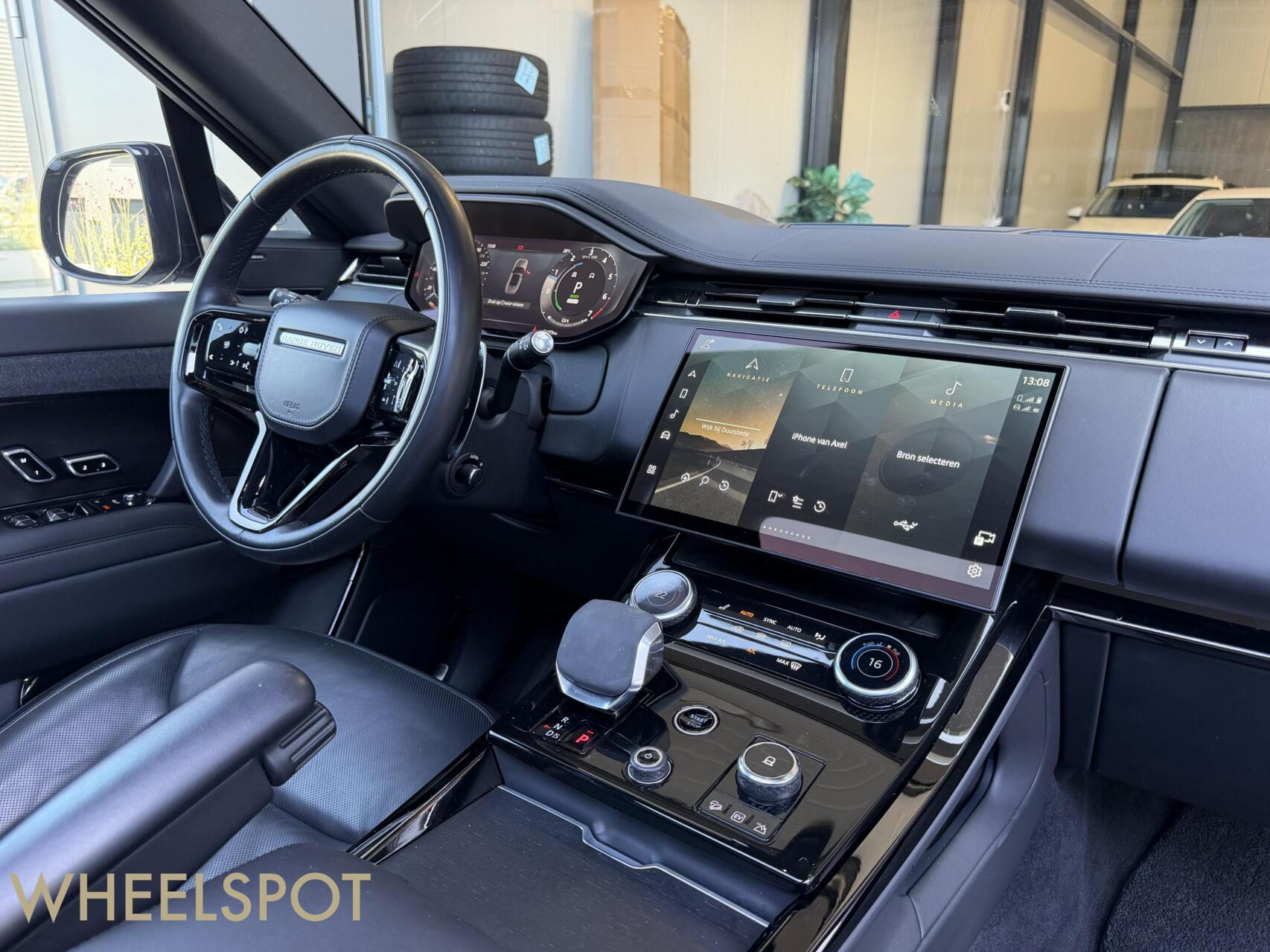 Range Rover Sport 3.0 P440e Dynamic HSE|Pano|Lucht|360|BTW