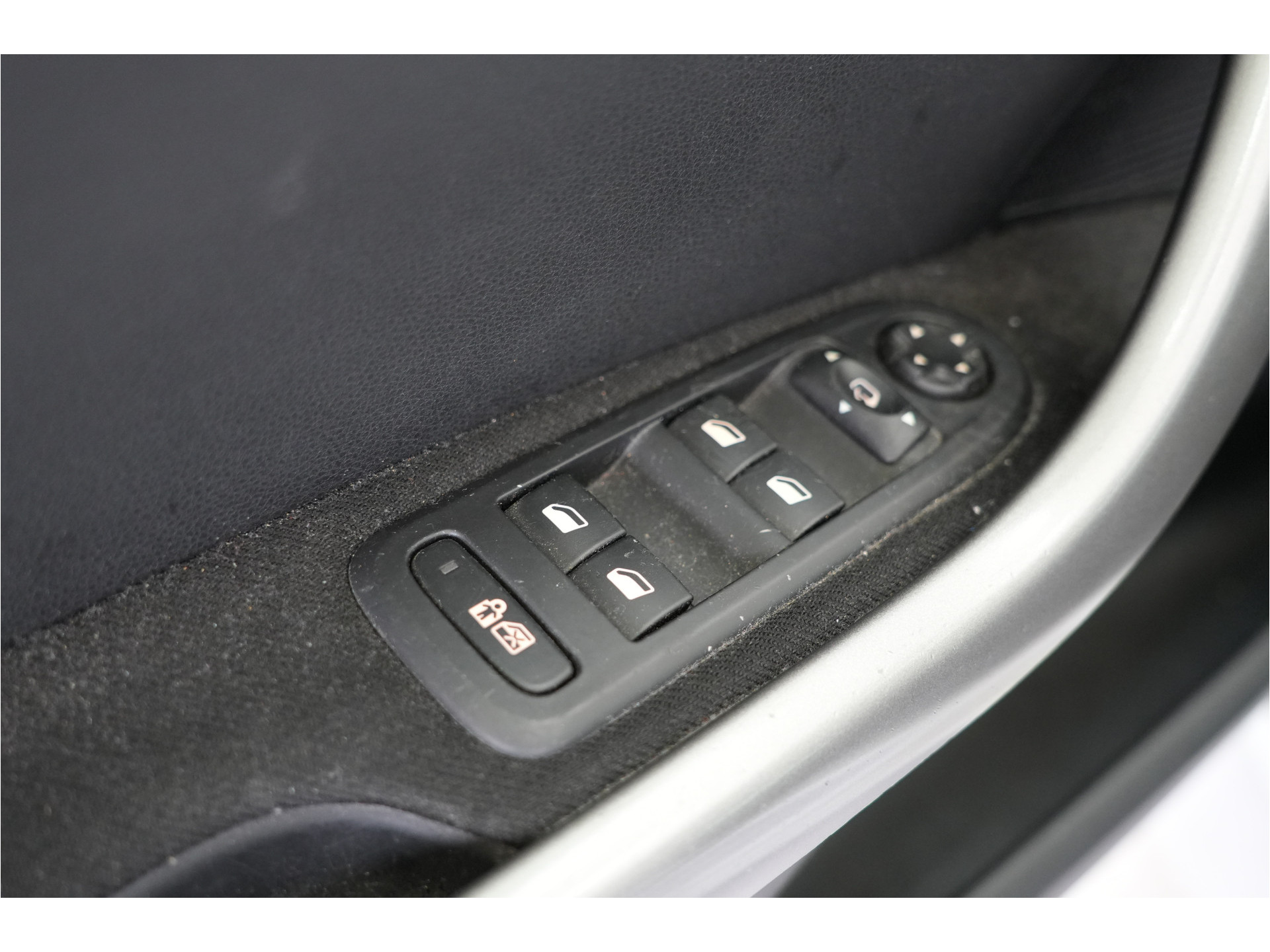 Peugeot 308 SW 1.6 VTi Blue Lease | Trekhaak | Pano | Cruise | Stl. verw. | Climate |