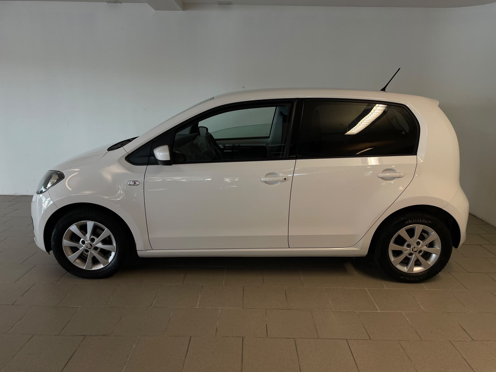 ŠKODA Citigo 1.0 Greentech Drive AIRCO CRUISE ELEK RAMEN CENT VERG NWE DISTRI NWE APK VELGEN ZEER NETTE AUTO INRUIL MOG