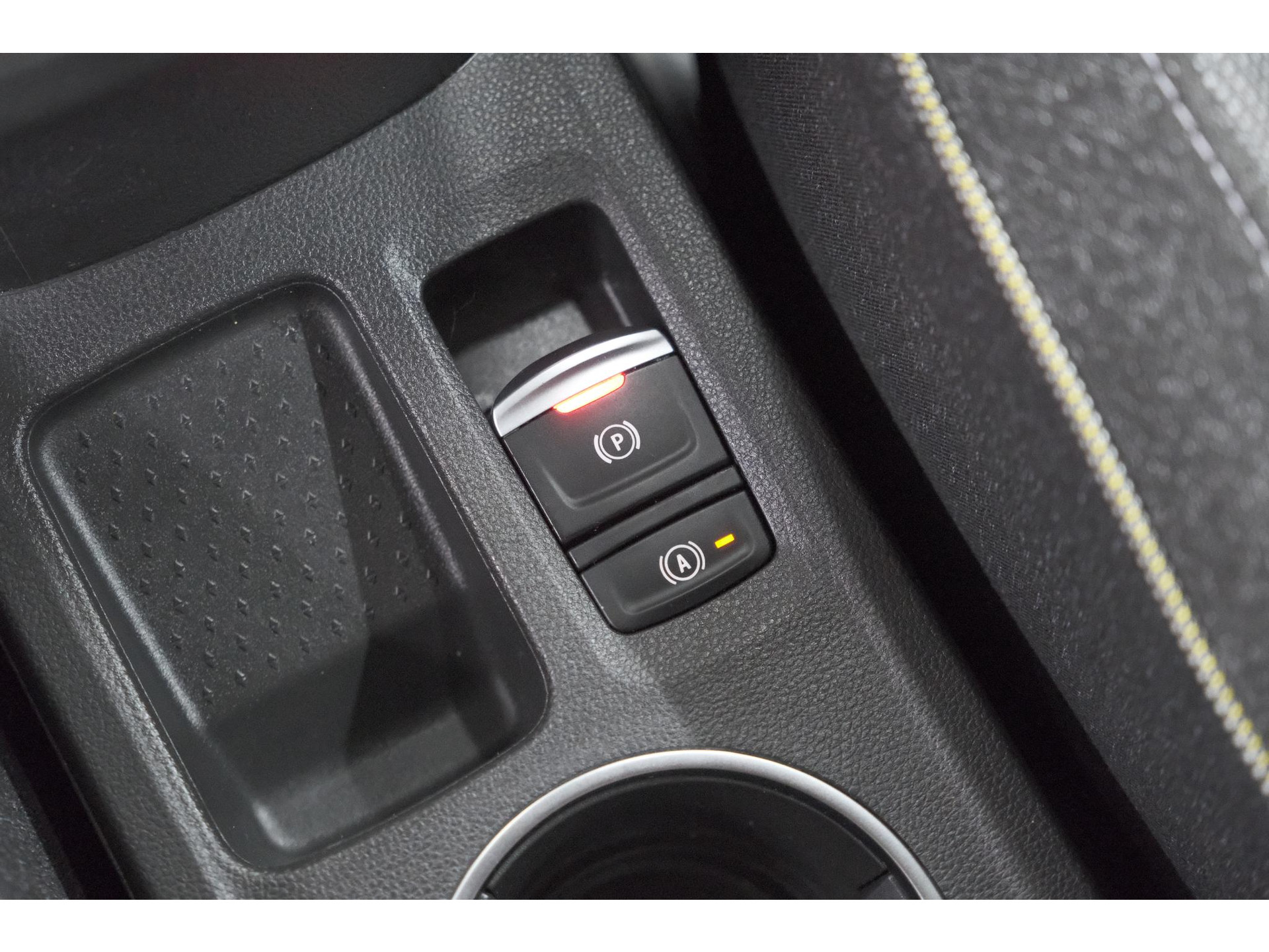 Renault Captur TCe 90 Techno | Nieuw Model | Camera | Navigatie | Apple Carplay | Pack Full Screen | 18 Inch Lichtmetalen Velgen