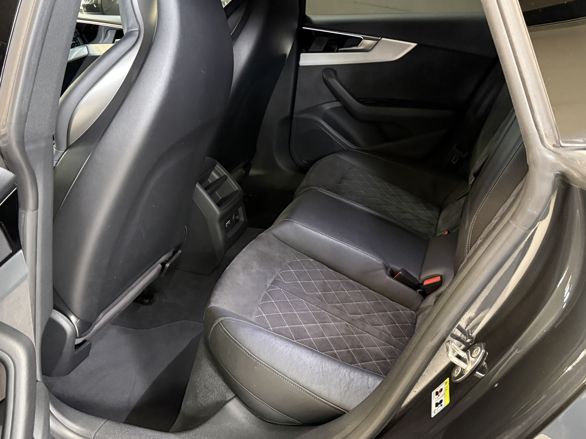 Audi A5 Sportback 35 TFSI S edition Competition | RS Stoelen | 2x S-Line | Apple Carplay