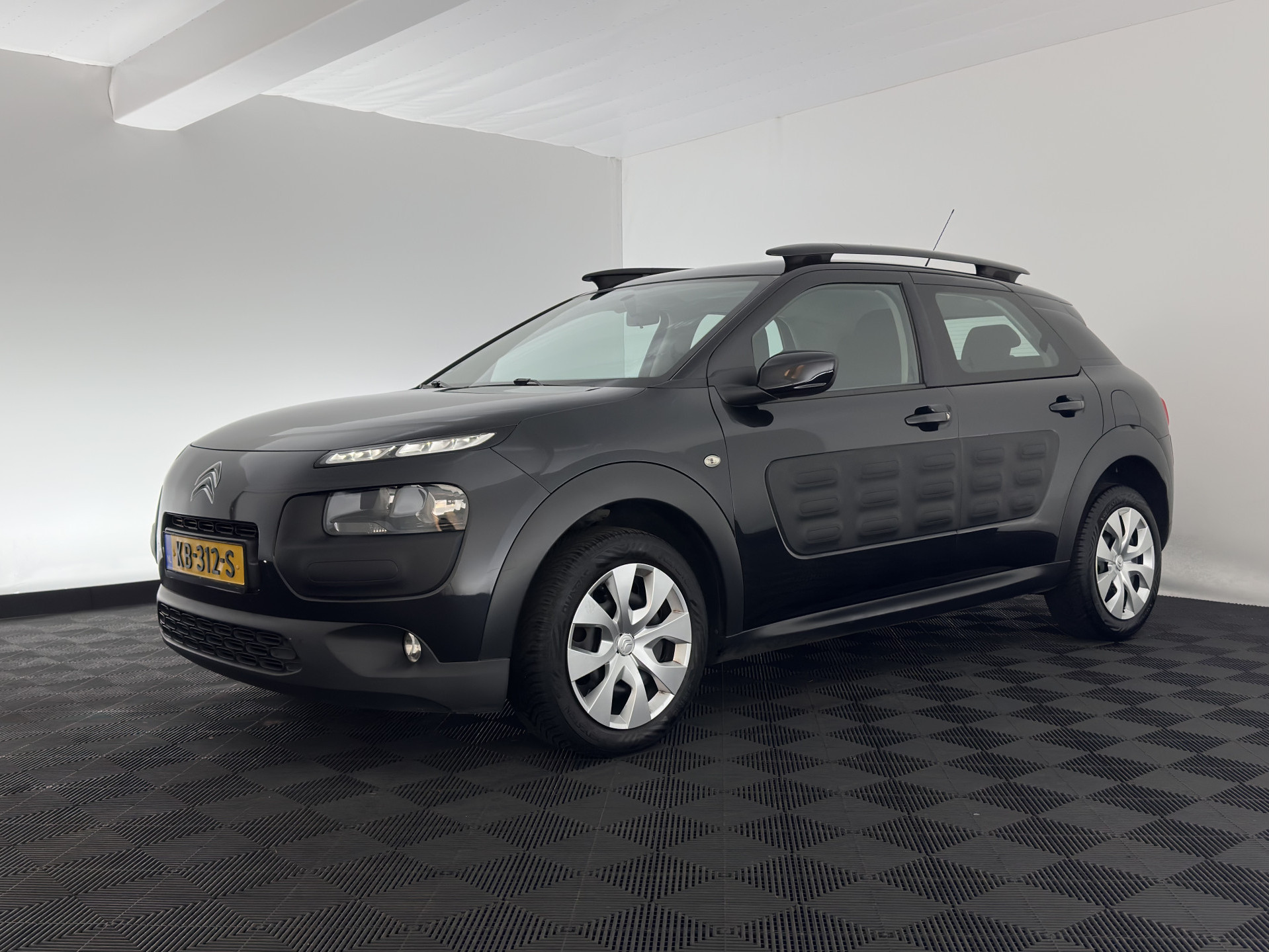 Citroën C4 Cactus 1.6 BlueHDi Feel *NAVI-FULLMAP | HEATED-COMFORTSEATS | CAMERA | ECC | PDC | CRUISE*