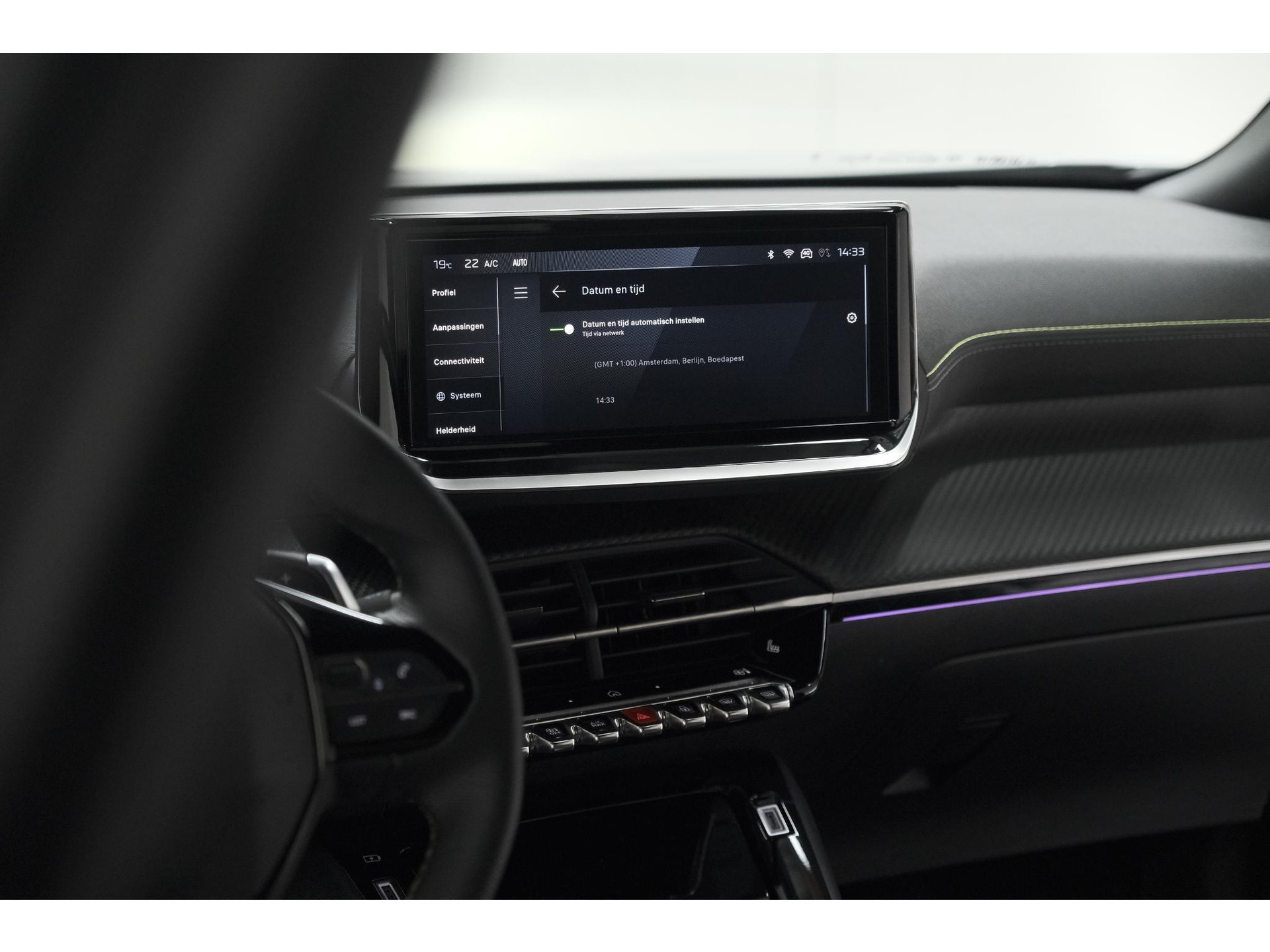 Peugeot 2008 PureTech 130 EAT8 GT | 360 Camera | Adaptieve Cruise Control | Dodehoekdetectie | Apple Carplay