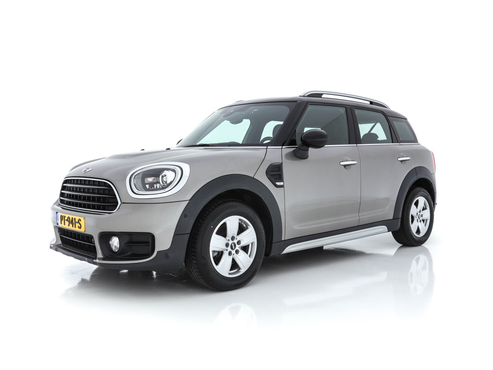 MINI Mini Countryman 1.5 Cooper JCW-Pack (INCL-BTW) *NAVI-FULLMAP | FULL-LED |  ECC | PDC | CRUISE | SPORT-SEATS | KEYLESS | PRIVACY-GLASS | 16"ALU*