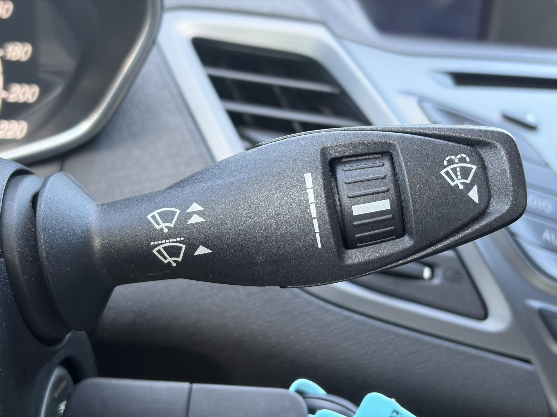 Ford Fiesta 1.0 Style Navi,Airco,5 Deurs,N.A.P,Zeer Zuinig,Apk tot 11-2026