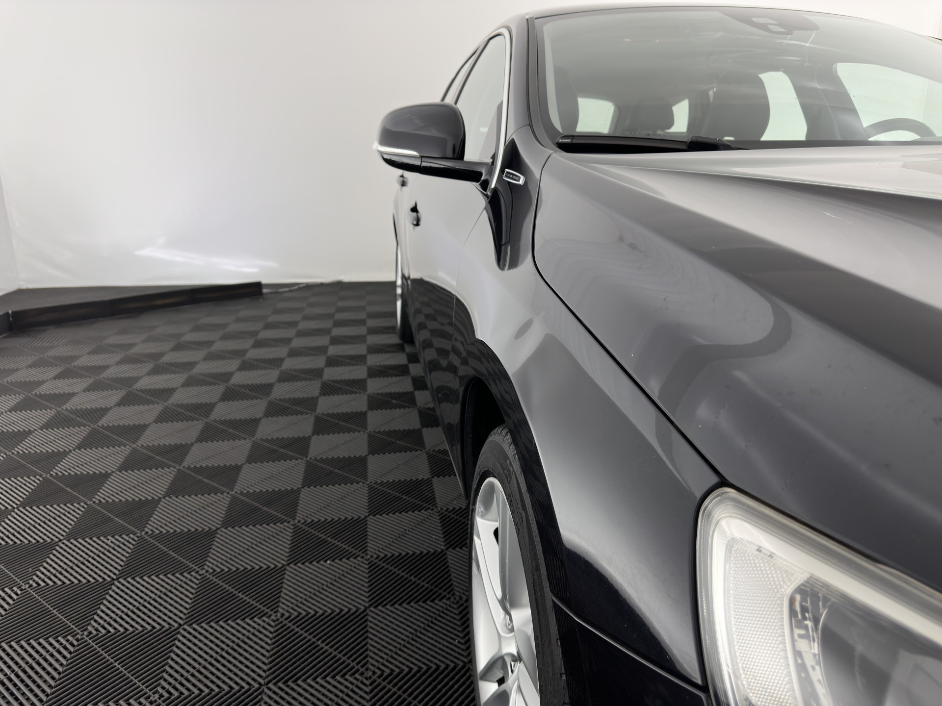 Volvo V60 2.4 D6 AWD Plug-In Hybrid Summum ( Plug-In ) Aut. * LEATHER | PREMIUM-SOUND-AUDIO | NAVI-FULLMAP | BI-XENON |  MEMORY-PACK | CRUISE | HEATED-SPORTSEATS | TOWBAR | 17"ALU*