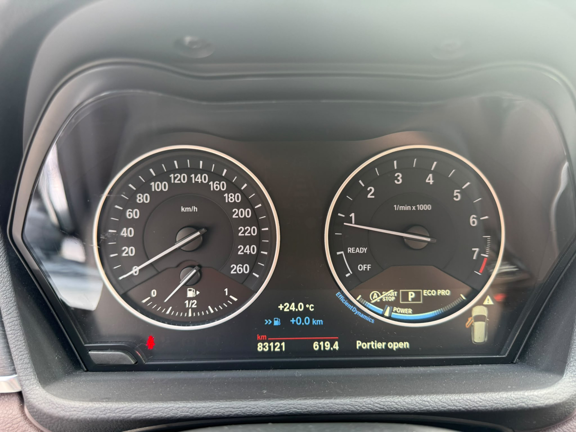BMW X1 xDrive20i xLine | 3E EIGENAAR | 3/6/12MND GARANTIE| PANO DAK | HEAD UP | LEDER | NAVI |
