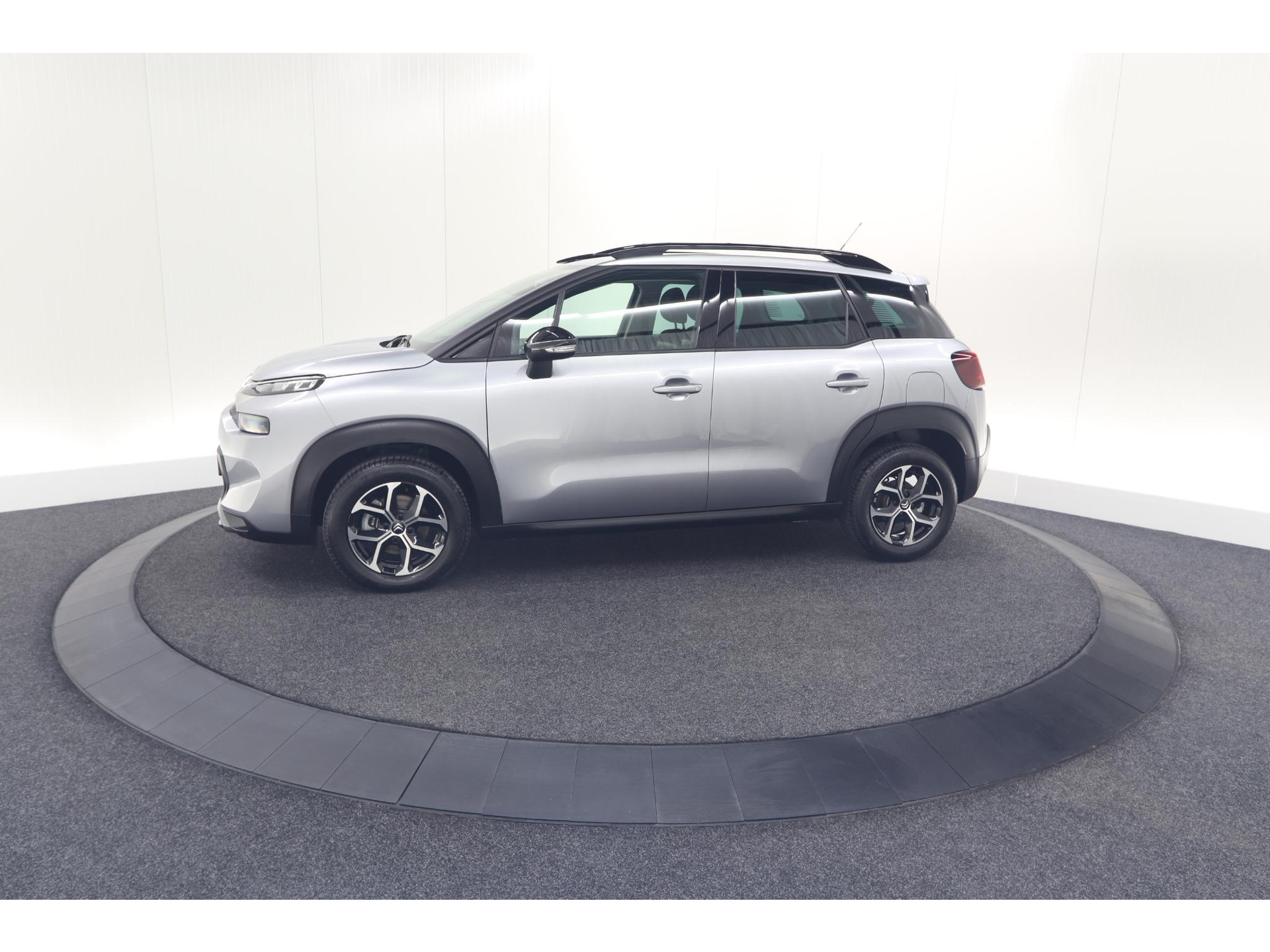 Citroen C3 Aircross PureTech 110 Plus | Parkeersensoren | Navigatie | Apple Carplay | Climate Control
