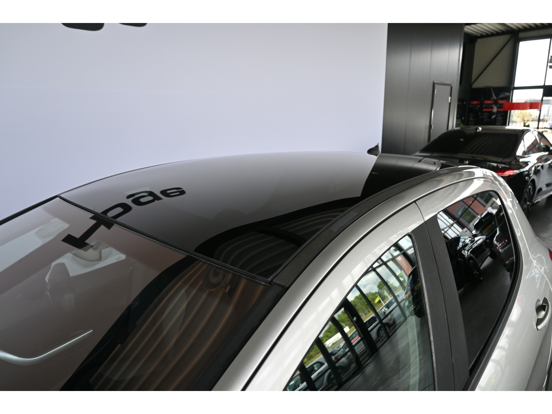 Peugeot 308 1.6 THP XT Airco Panoramadak Cruise Control LEES TEKST! Inruil Mogelijk!
