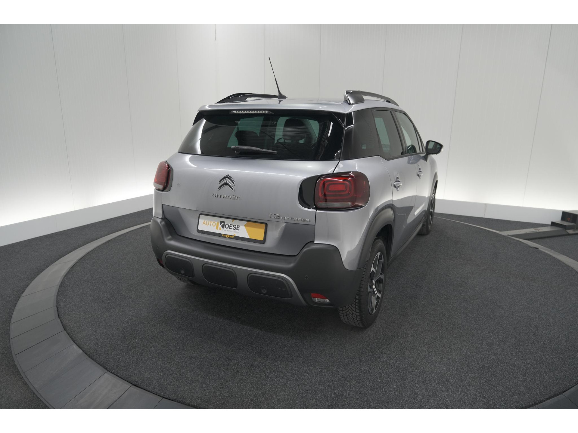 Citroen C3 Aircross PureTech 130 EAT6 Max | Allseason Banden | Parkeersensoren | Navigatie | Apple Carplay