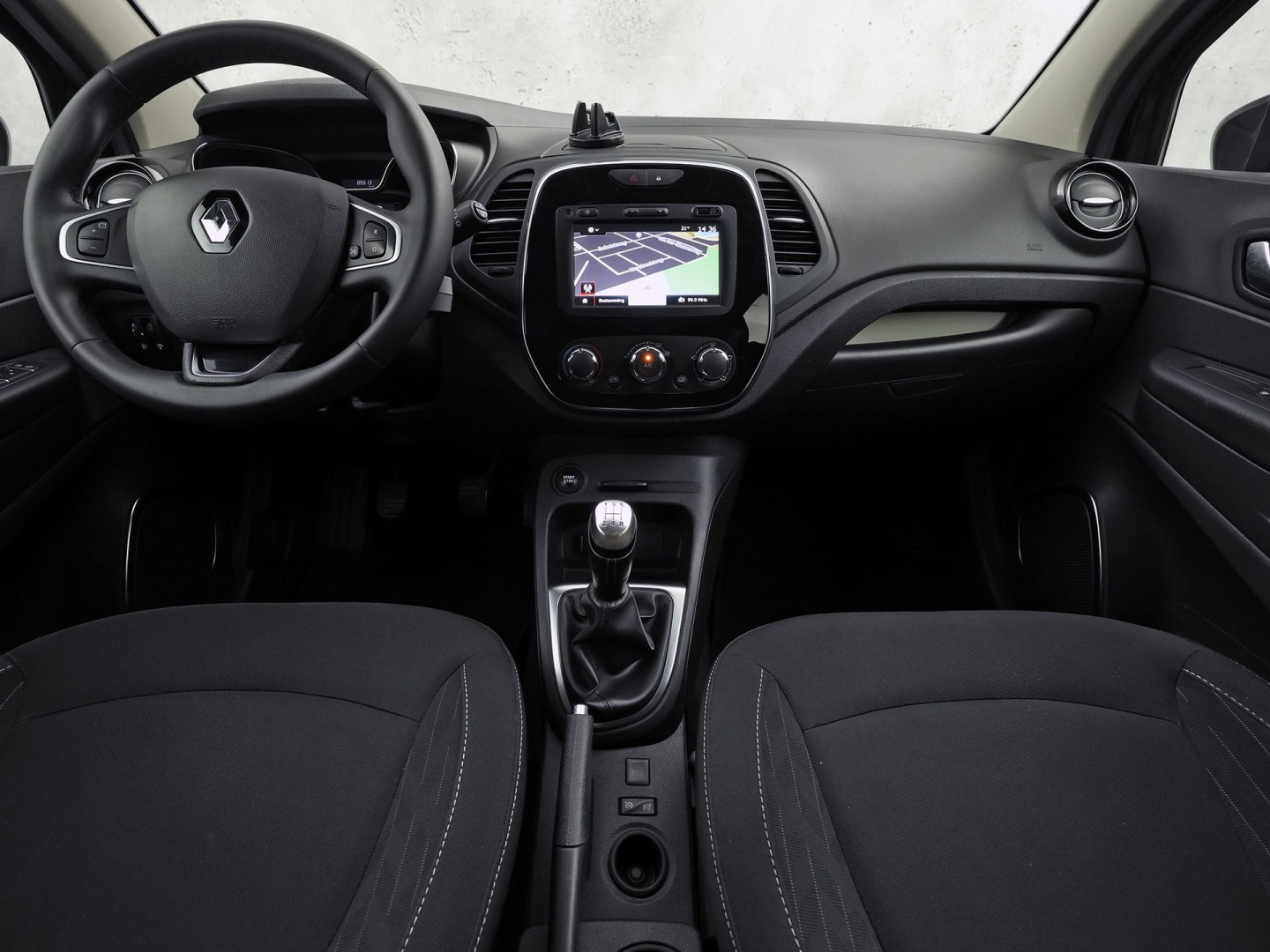 Renault Captur 0.9 TCe Sport (NAVIGATIE, CAMERA, CRUISE, SPORTSTOELEN, GETINT GLAS, LM VELGEN, NIEUWSTAAT)