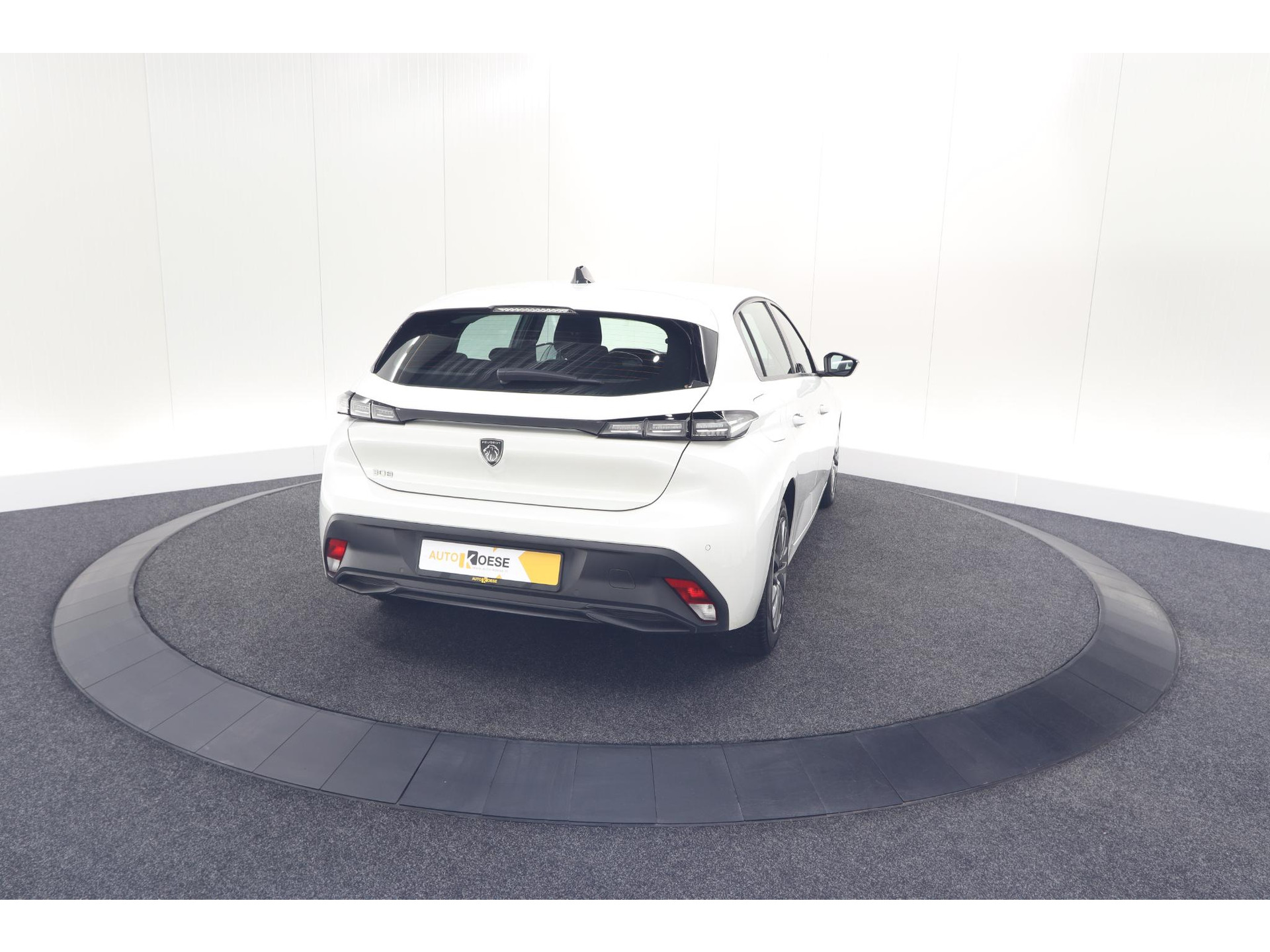 Peugeot 308 PureTech 110 Active Pack Business | Parkeersensoren | Apple Carplay | Navigatie | Cruise Control