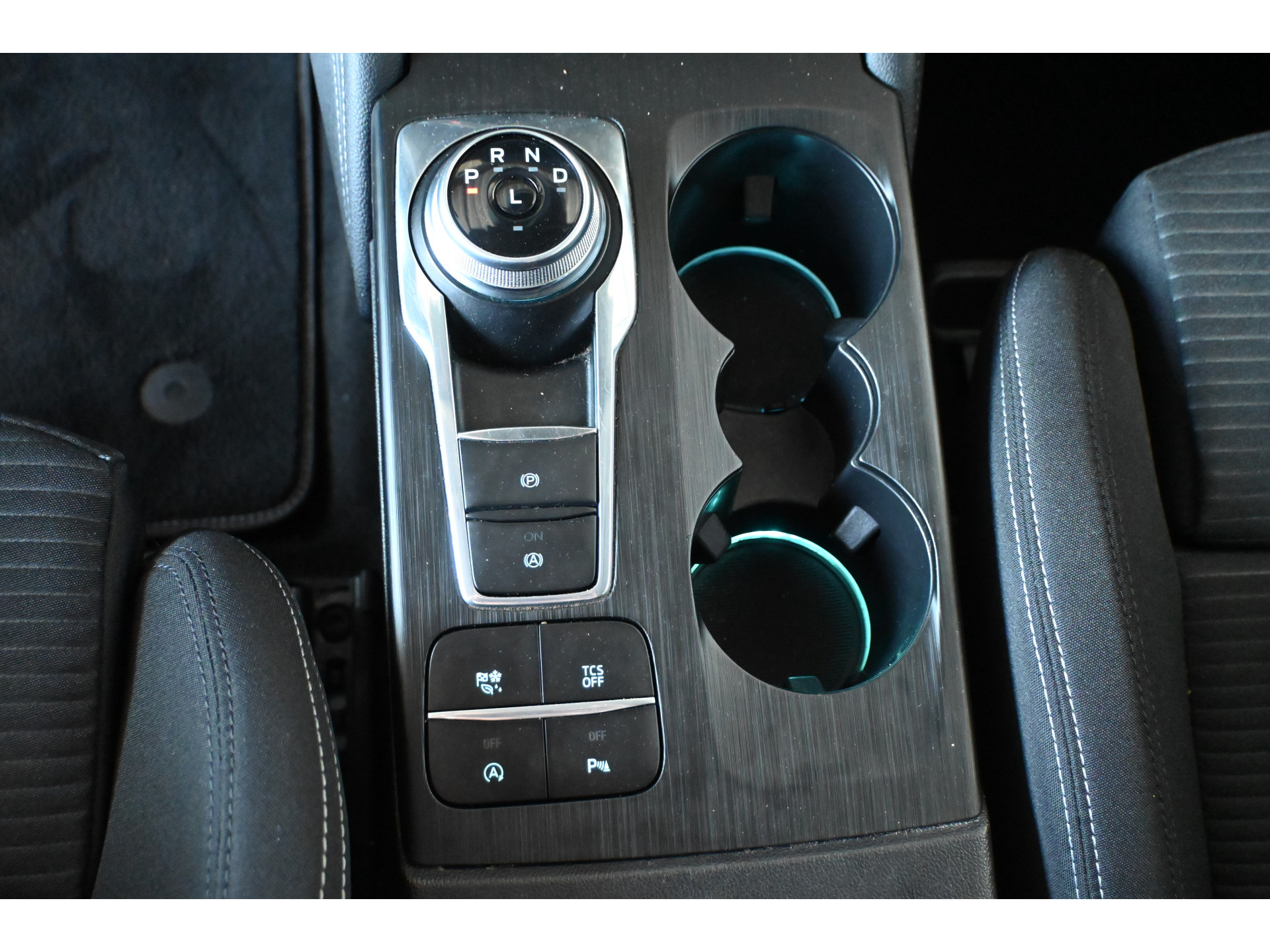 Ford Focus Wagon 1.0 EcoBoost Titanium X Business Clima Navigatie LED 1e Eigenaar Rijklaarprijs! Inruil Mogelijk!