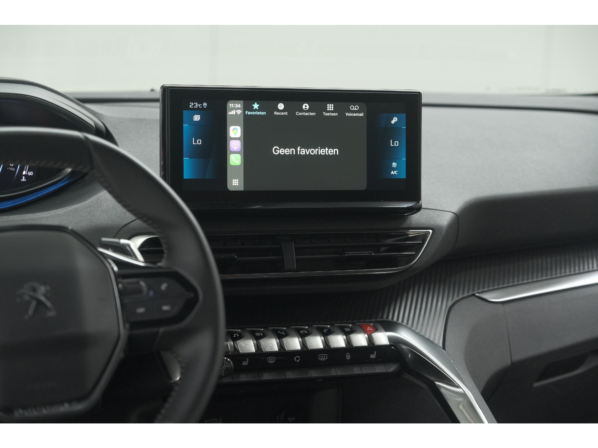 Peugeot 5008 PureTech 130 EAT8 Active Pack | 7 Zitplaatsen | Camera | Navigatie | Apple Carplay | Parkeersensoren