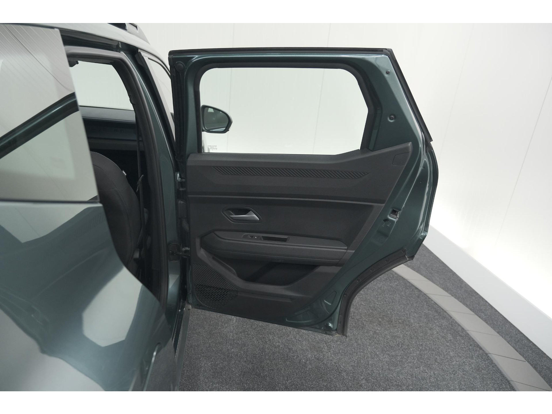 Dacia Duster Mild Hybrid 130 Expression | Camera | Stoelverwarming | Apple Carplay | Navigatie